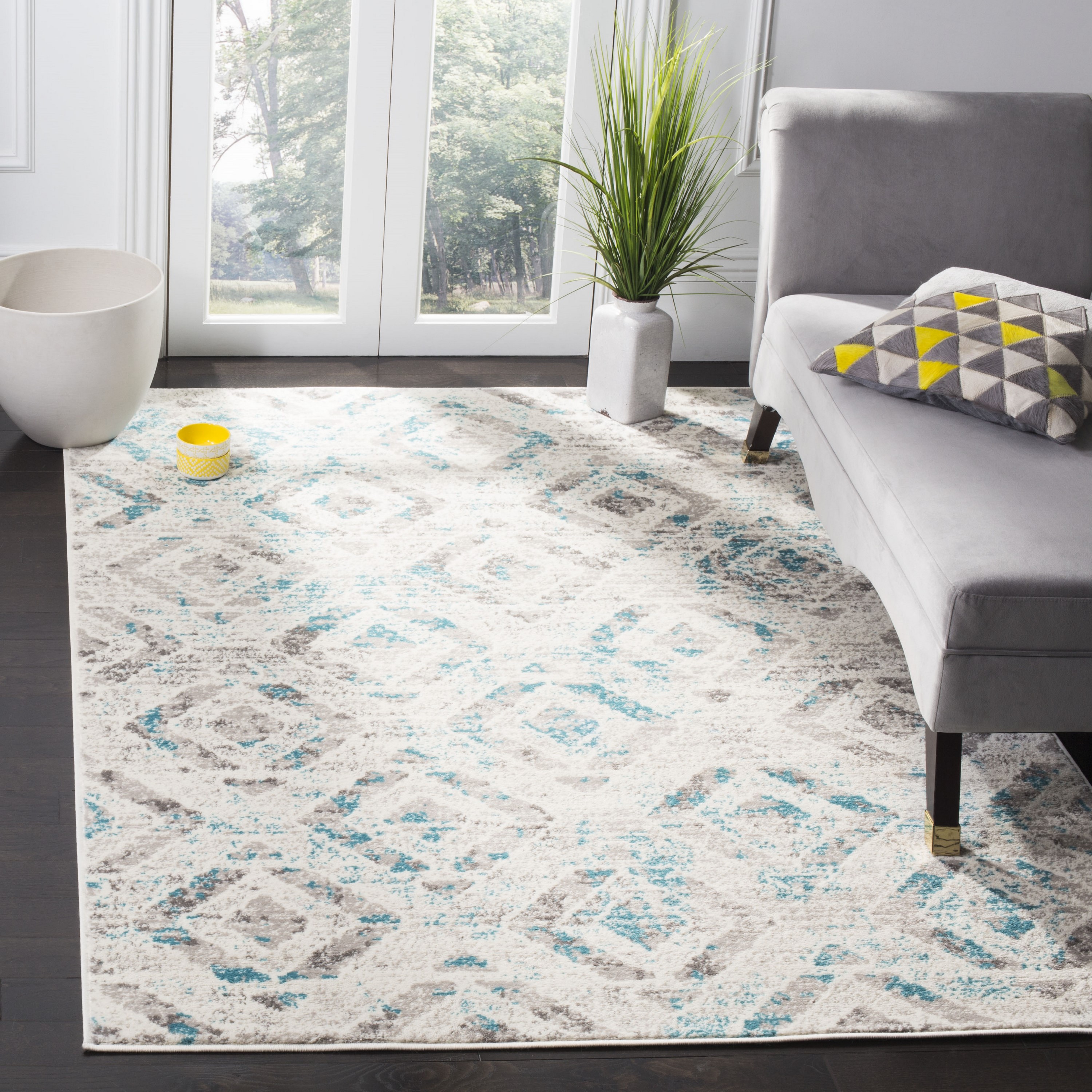 Safavieh SKY190D-3 Skyler Kalisi 3 x 5 (ft) Loomed Polypropylene Ivory/Blue Rectangular Indoor Distressed/Overdyed Throw rug
