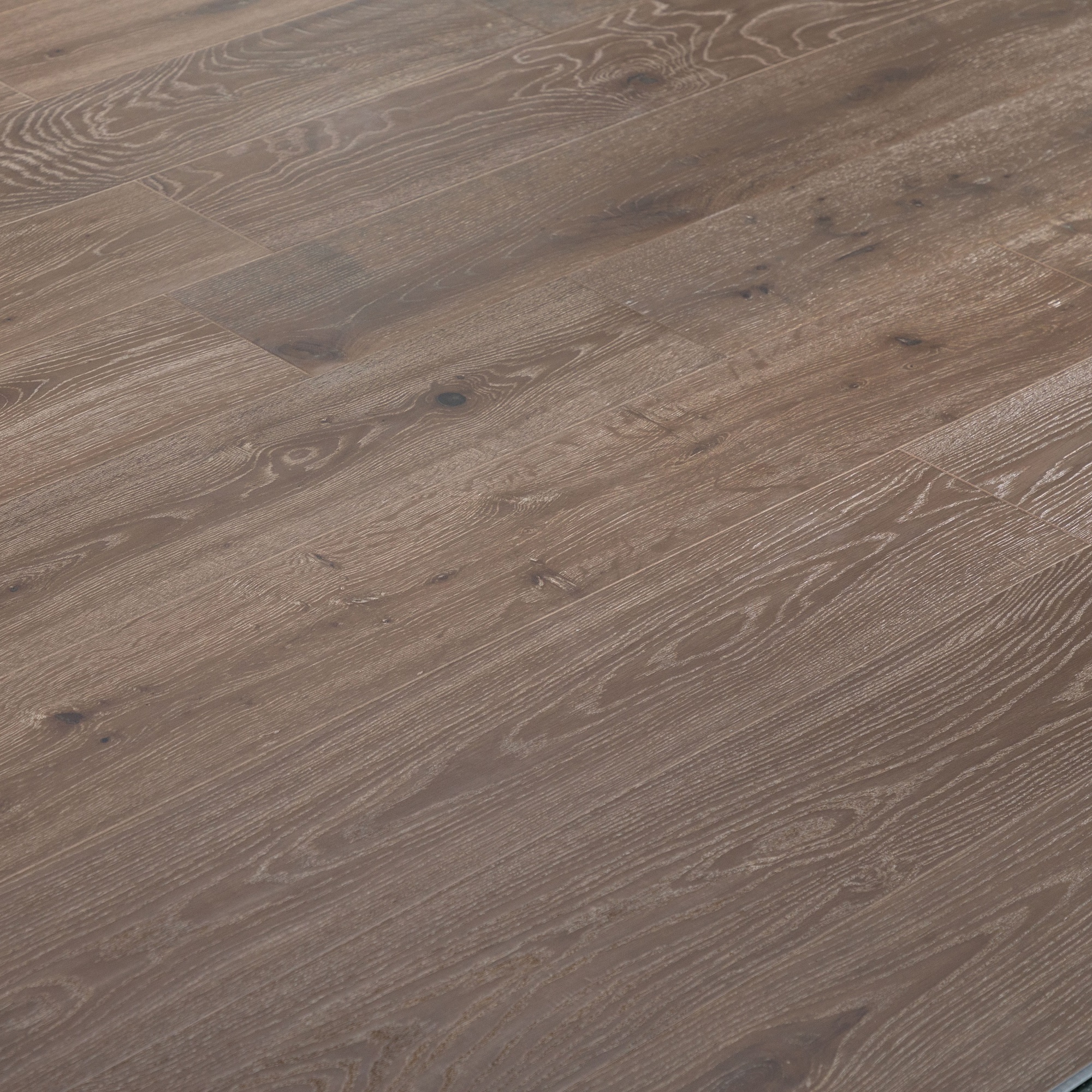 NATU EVC75WOLB1900E XL SPC Wood French Oak Latte Brushed French oak 7-1/2-in W x 3/8-in T x Varying Length Wirebrushed Engineered Hardwood Flooring ( 19.43-sq ft / Carton )