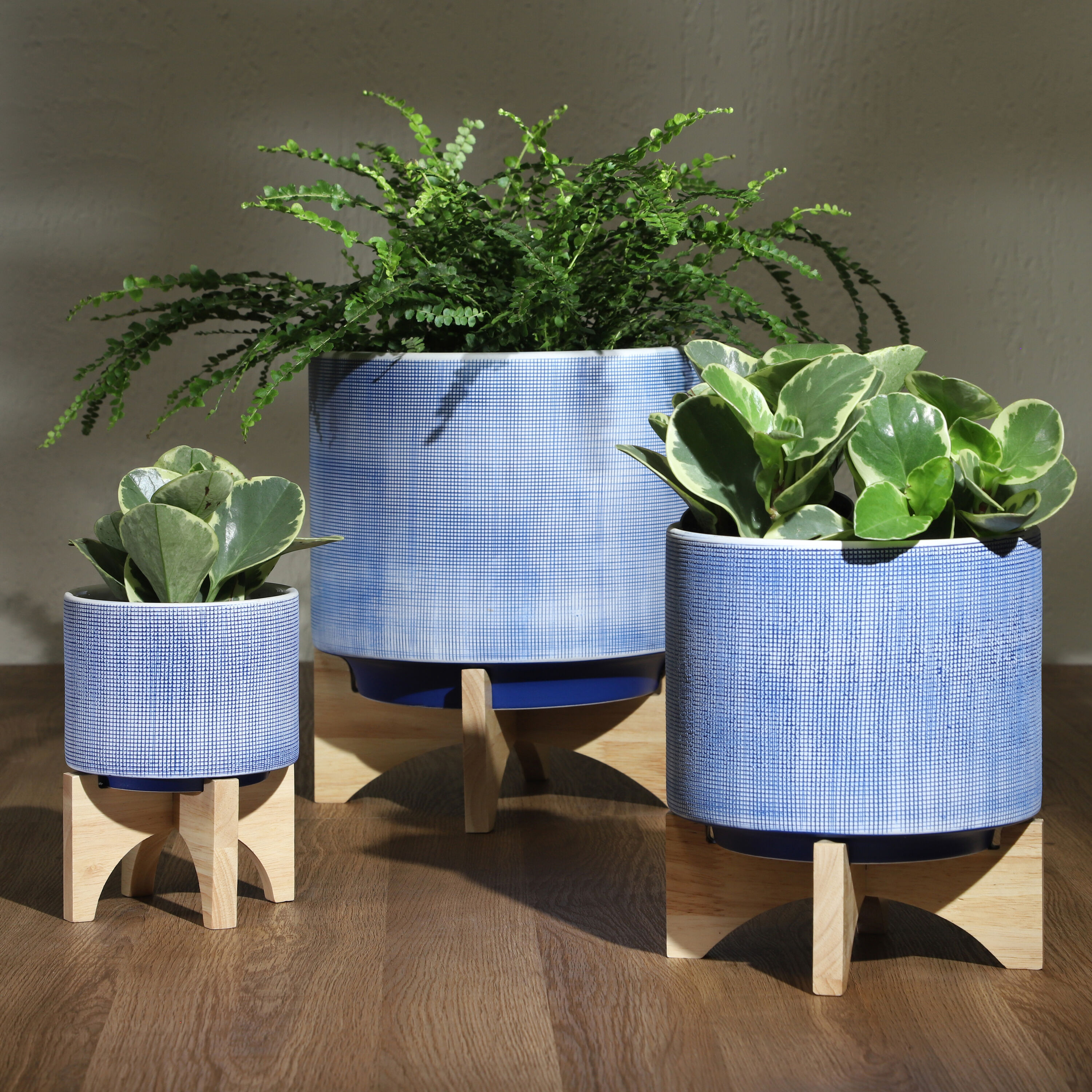 Sagebrook Home 16102-03 Round 10.0-Inches W Small Blue Ceramic Indoor/Outdoor Planter