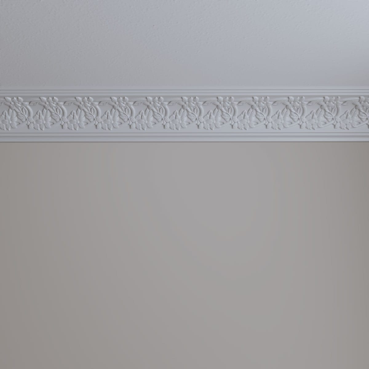 White Floral Polyurethane Crown Moulding, 94.5 inches