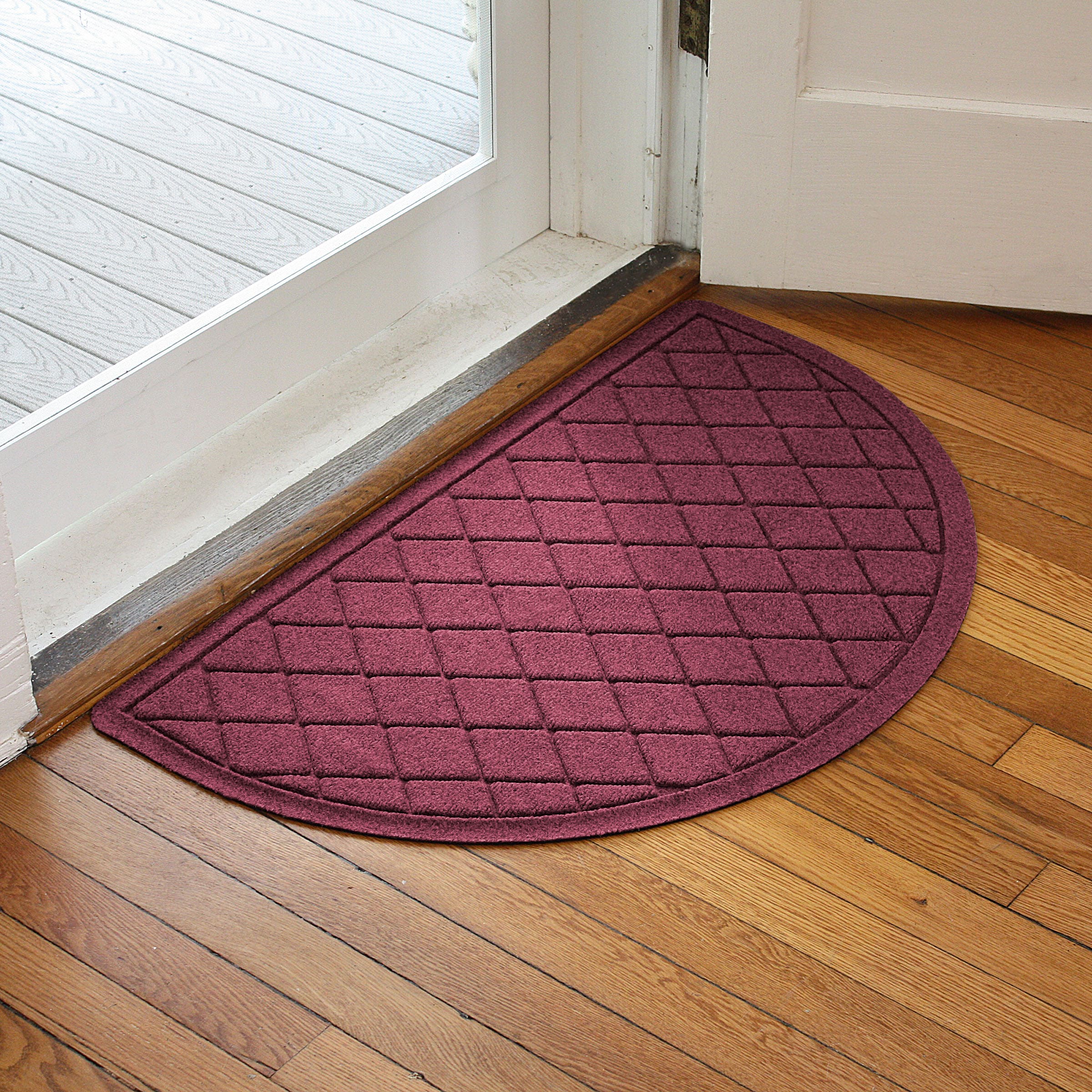 WaterHog 20621602439 2-ft x 3-ft Bordeaux Polyester Half-round Indoor or outdoor Decorative Door mat