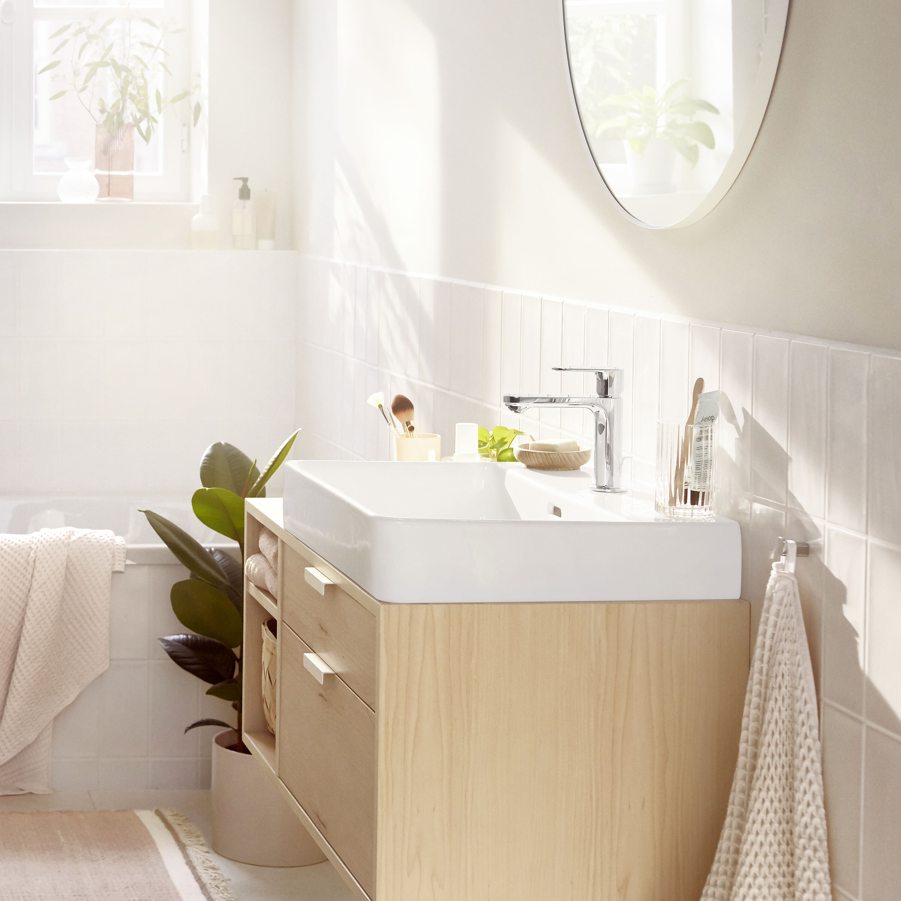 Hansgrohe 72517001 Lavatory-Faucets - View #5