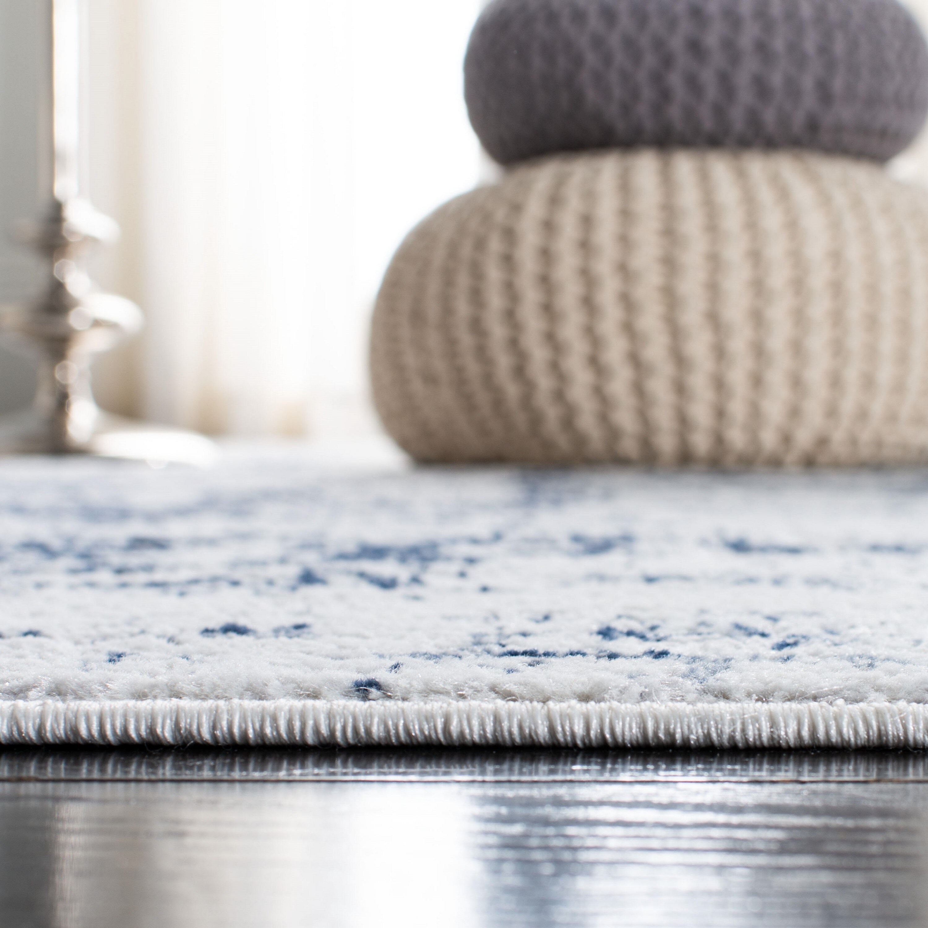 Safavieh ALA700B-5 rugs - View #4