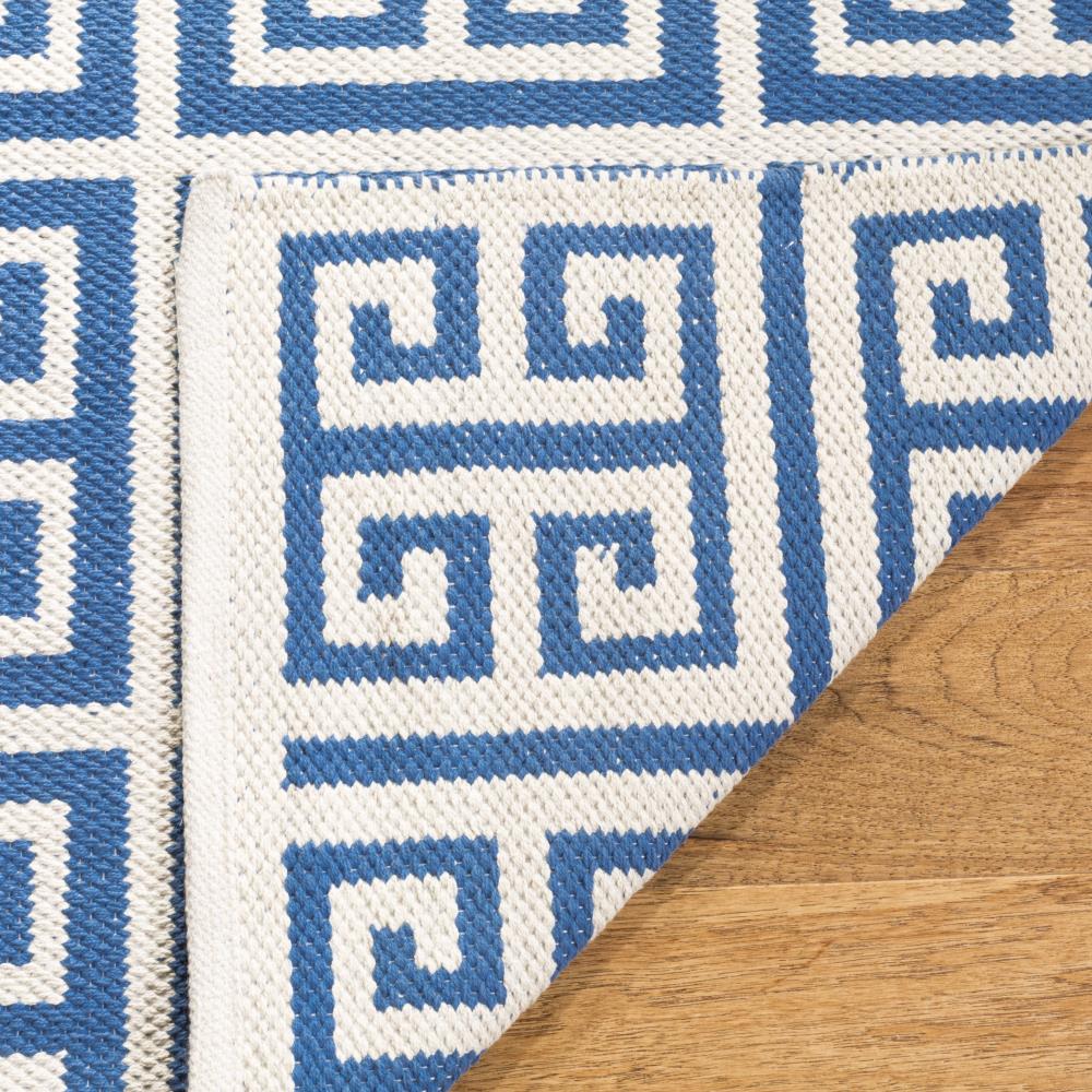 Safavieh MTK724C-5 rugs - View #4