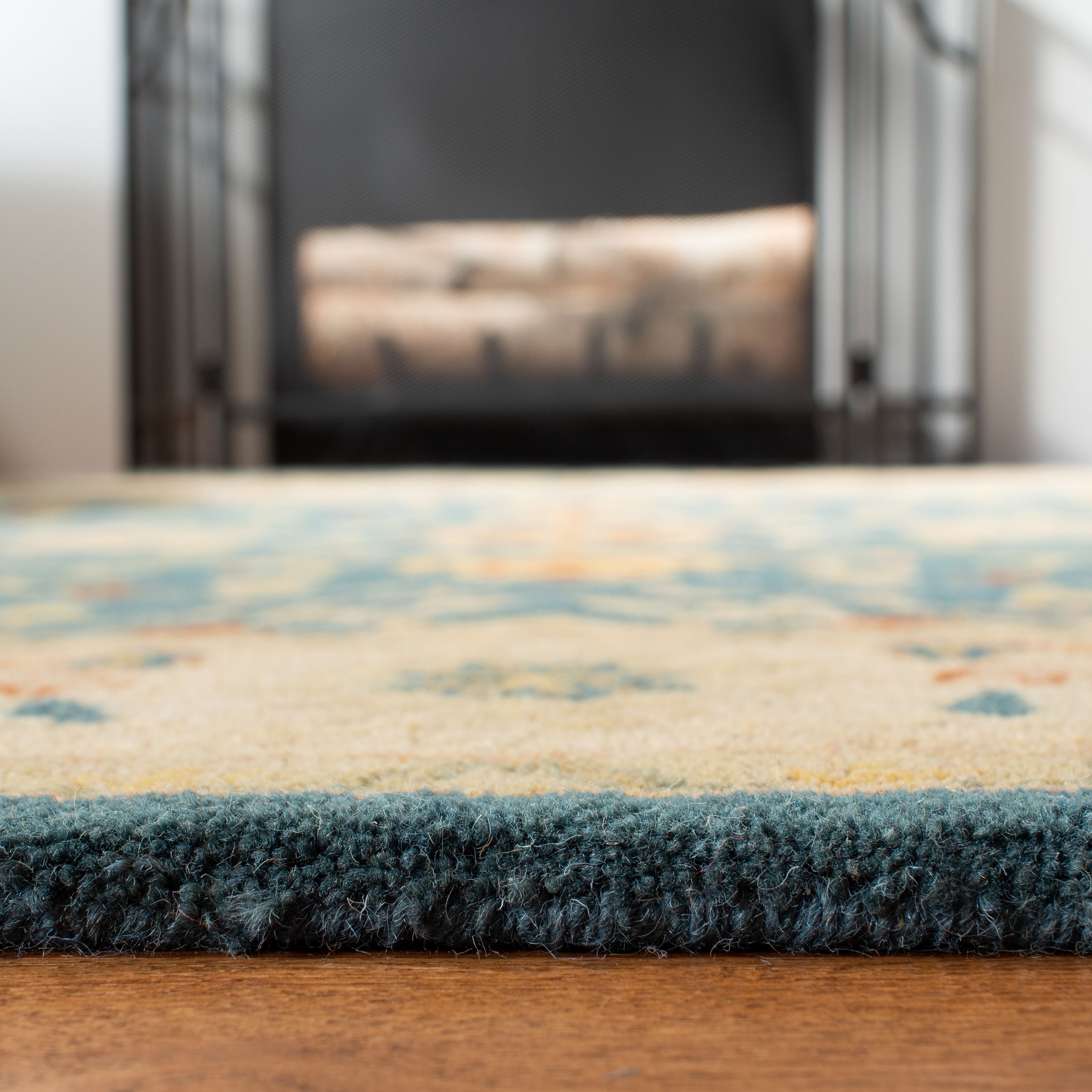 Safavieh AT14E-10 rugs - View #4