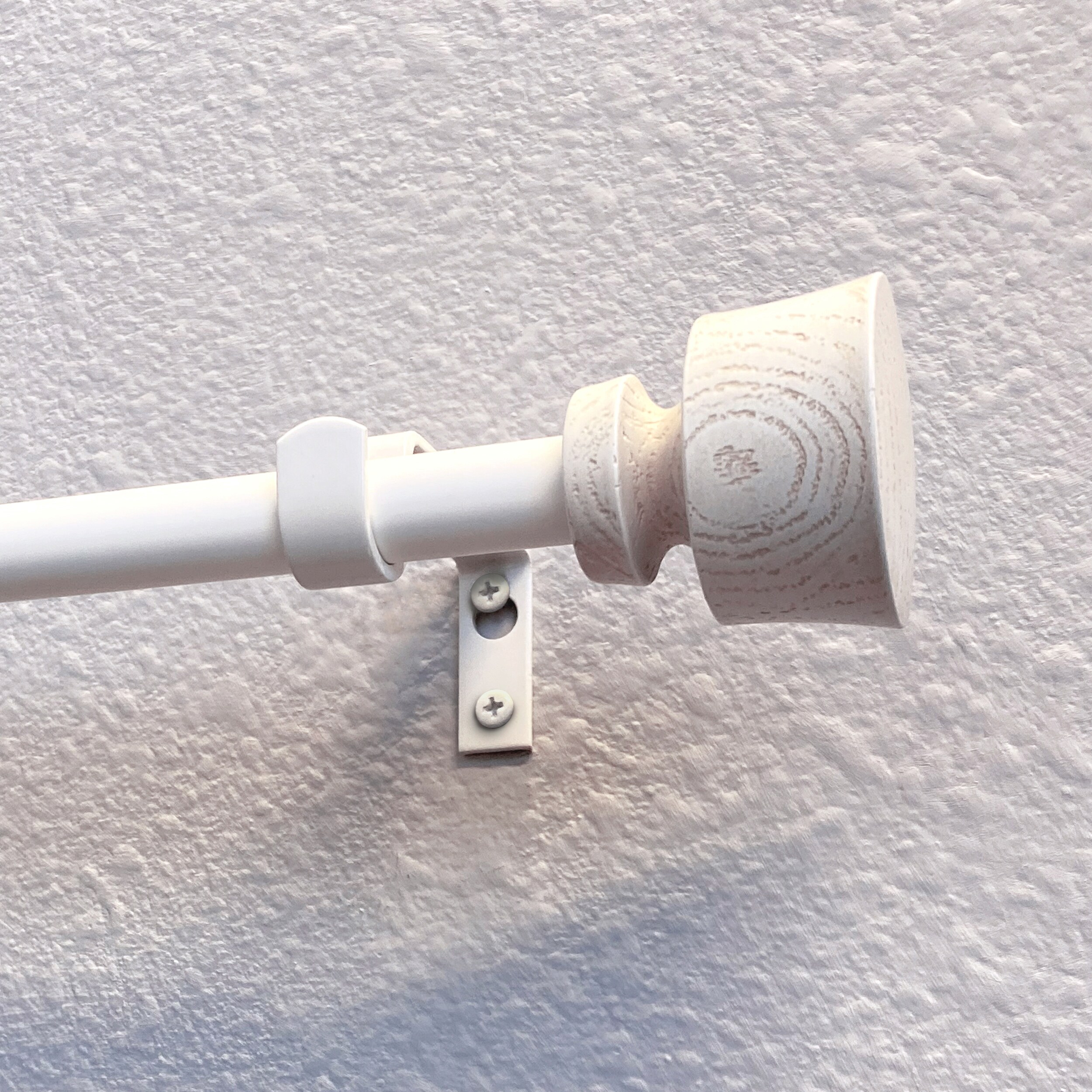 Decopolitan 31212-AW26 Curtain-Rods - View #2