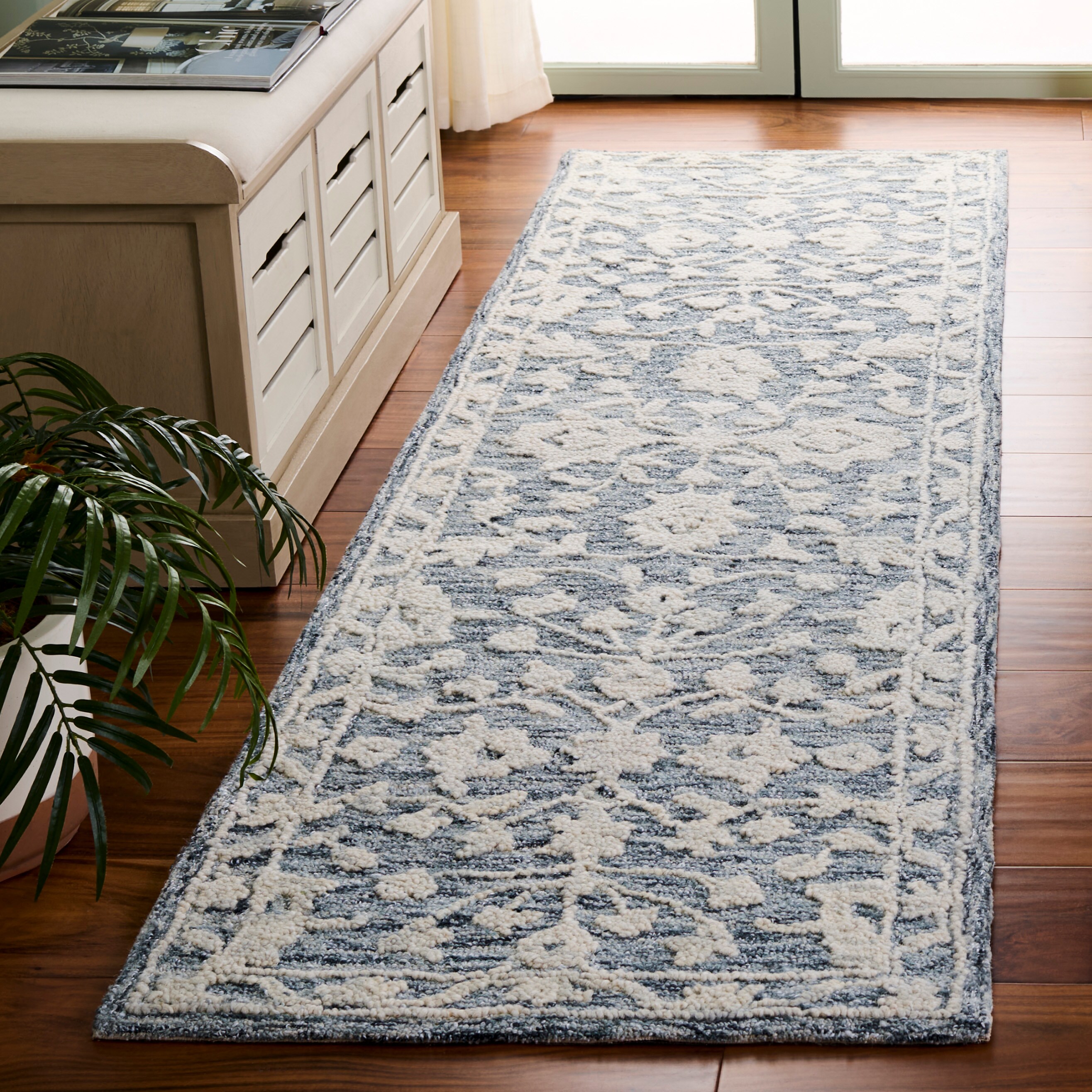Safavieh MRQ509N-28 rugs - View #2