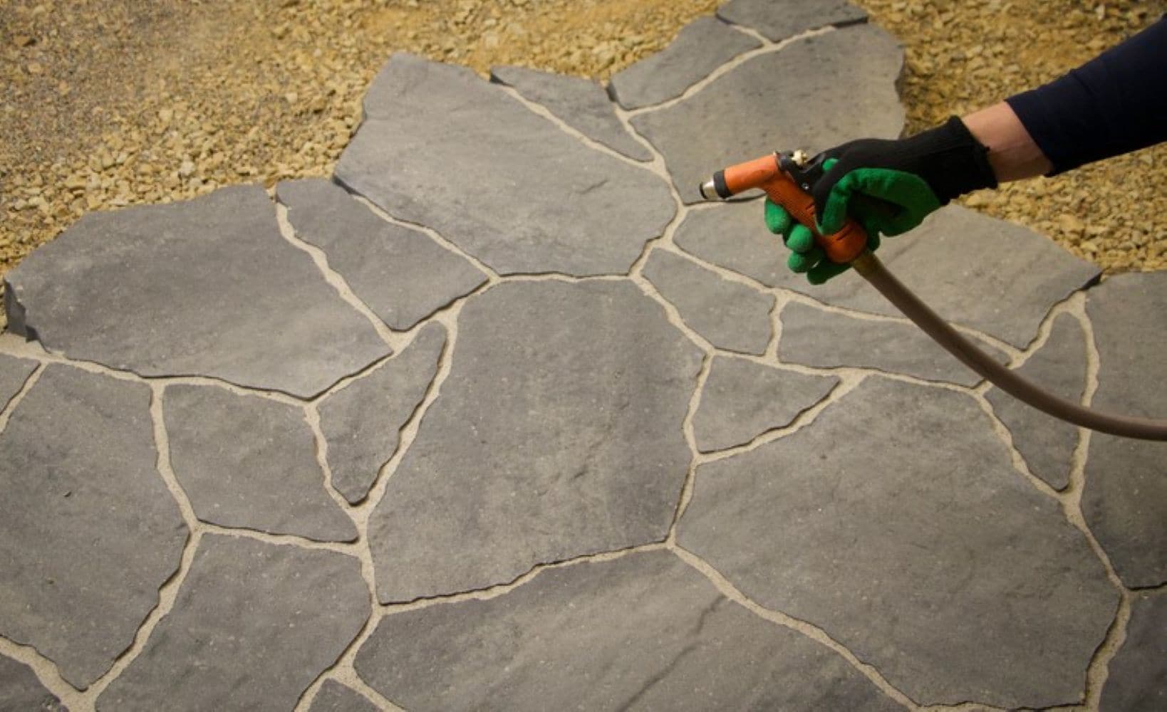 Oldcastle EZ Sand 35-lb Tan Paver Polymeric Sand 40100604 at Lowes.com