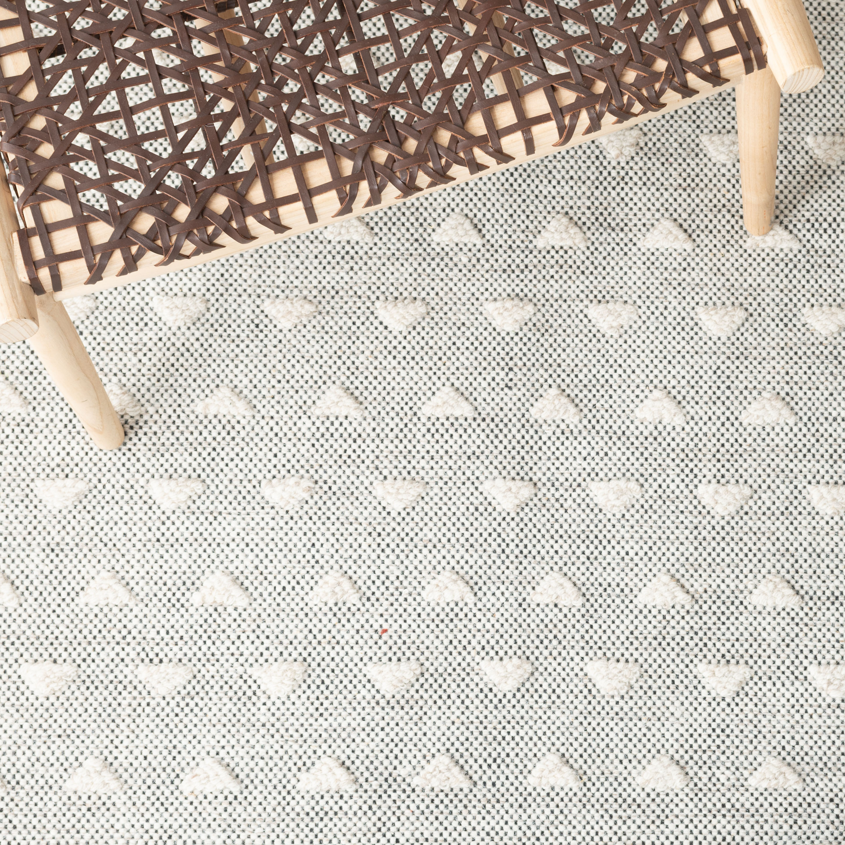 Safavieh VRM503A-28 rugs - View #7