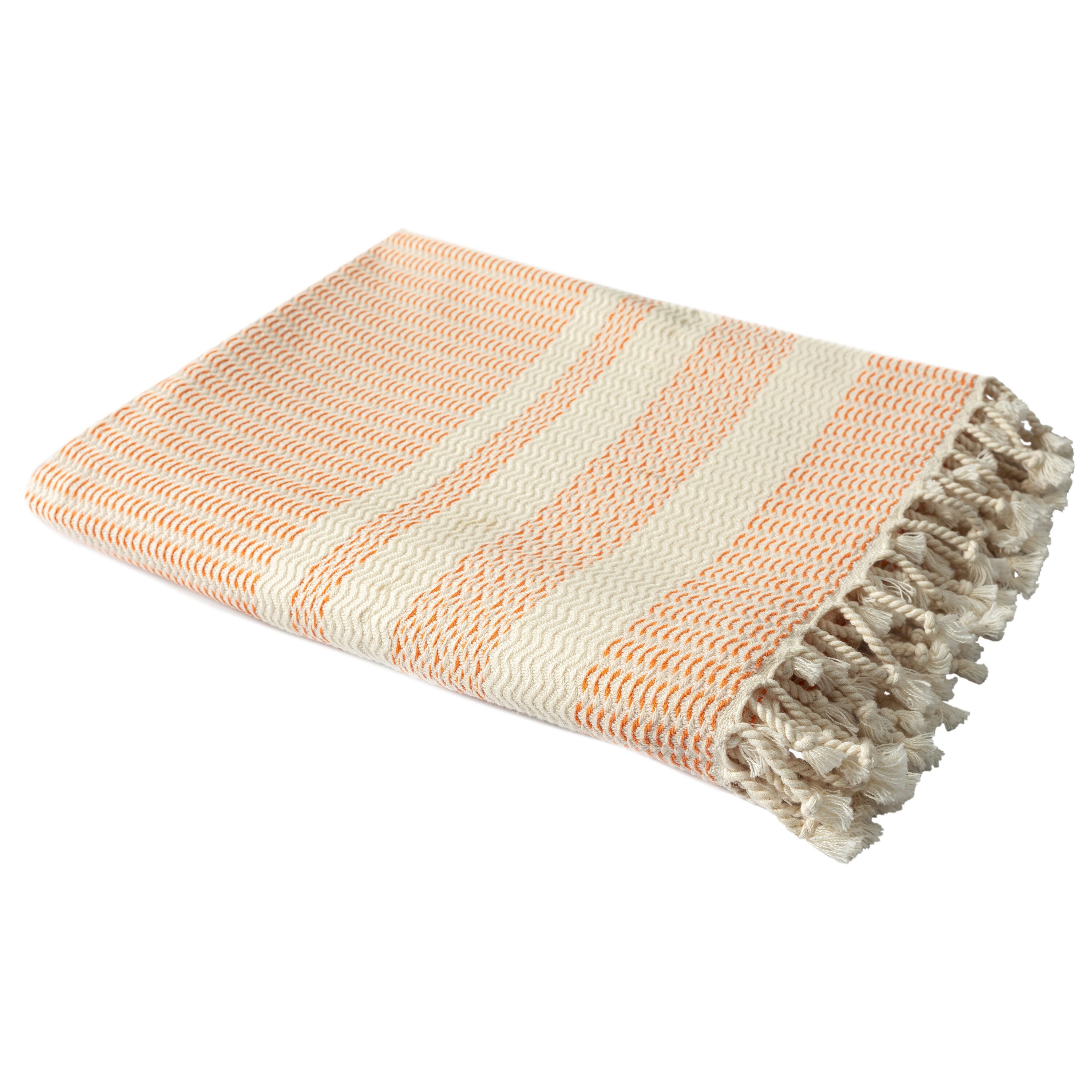 LR Home 0807A6184934J8 Orange 50-in x 60-in Cotton Throw