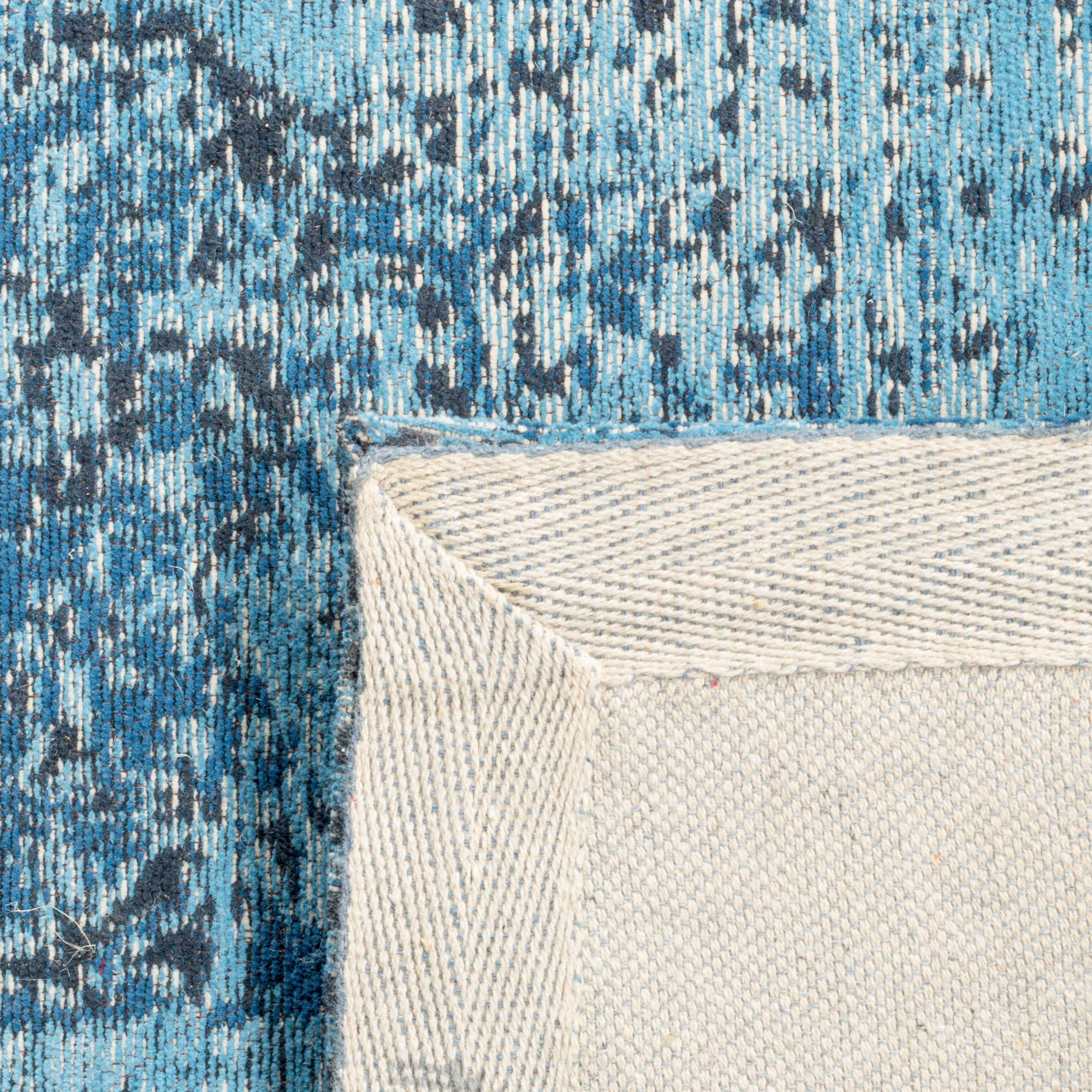 Safavieh CLV110M-4 rugs - View #4