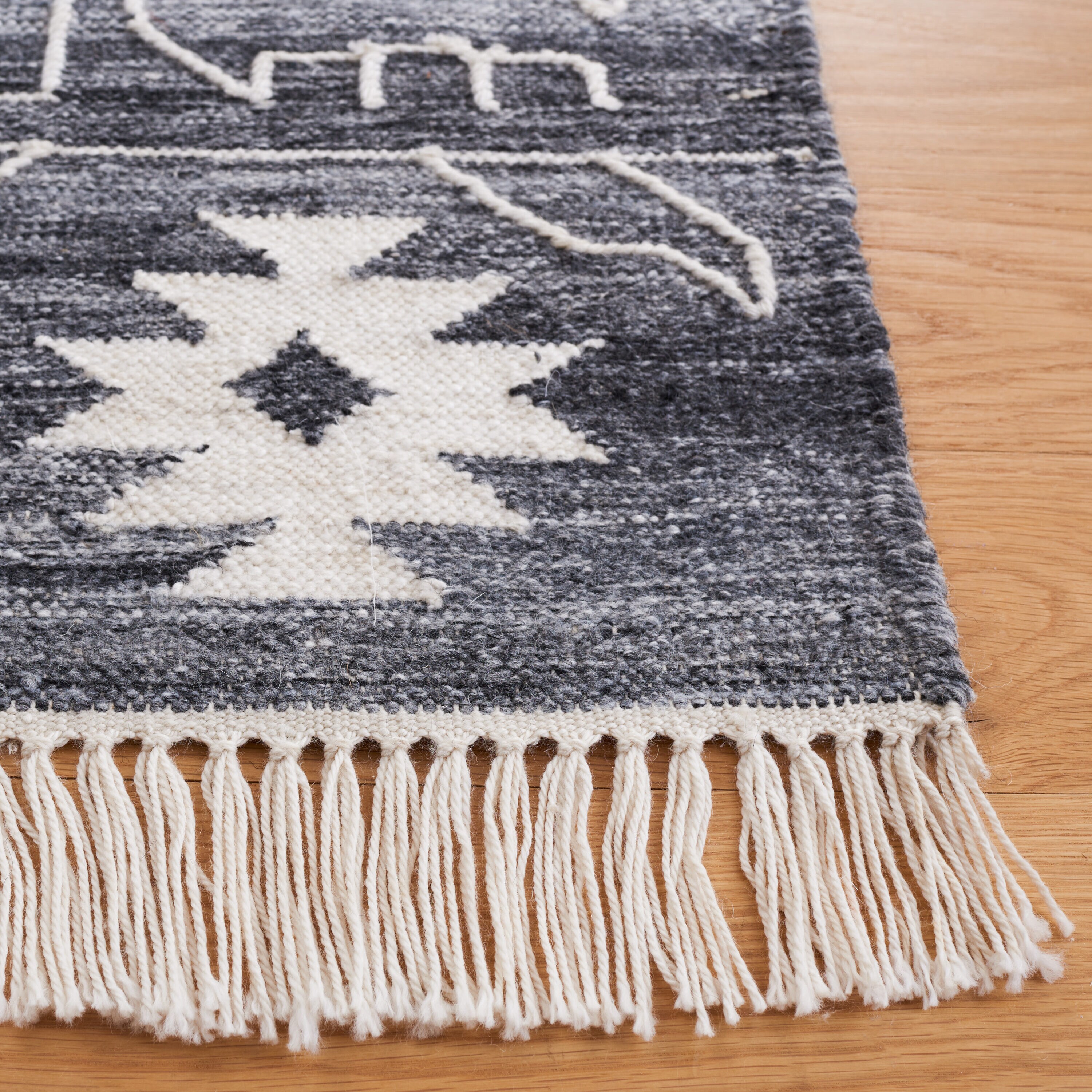 Safavieh KLM763Z-5 rugs - View #6