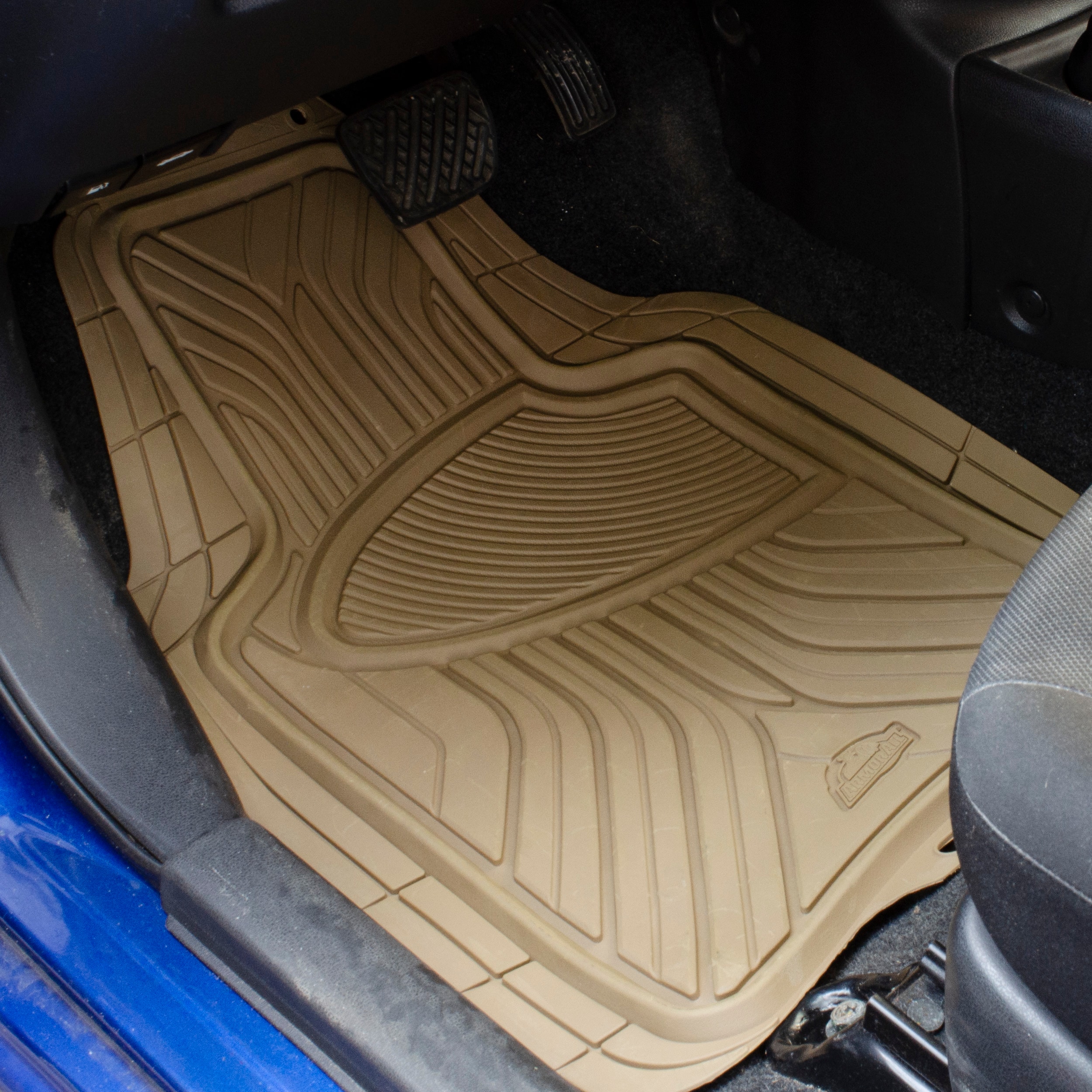 Custom Accessories Armor All 4pc Tan All Season Floor Mat 4-Pack Floor Mats  for Universal in the Interior Car Accessories department at