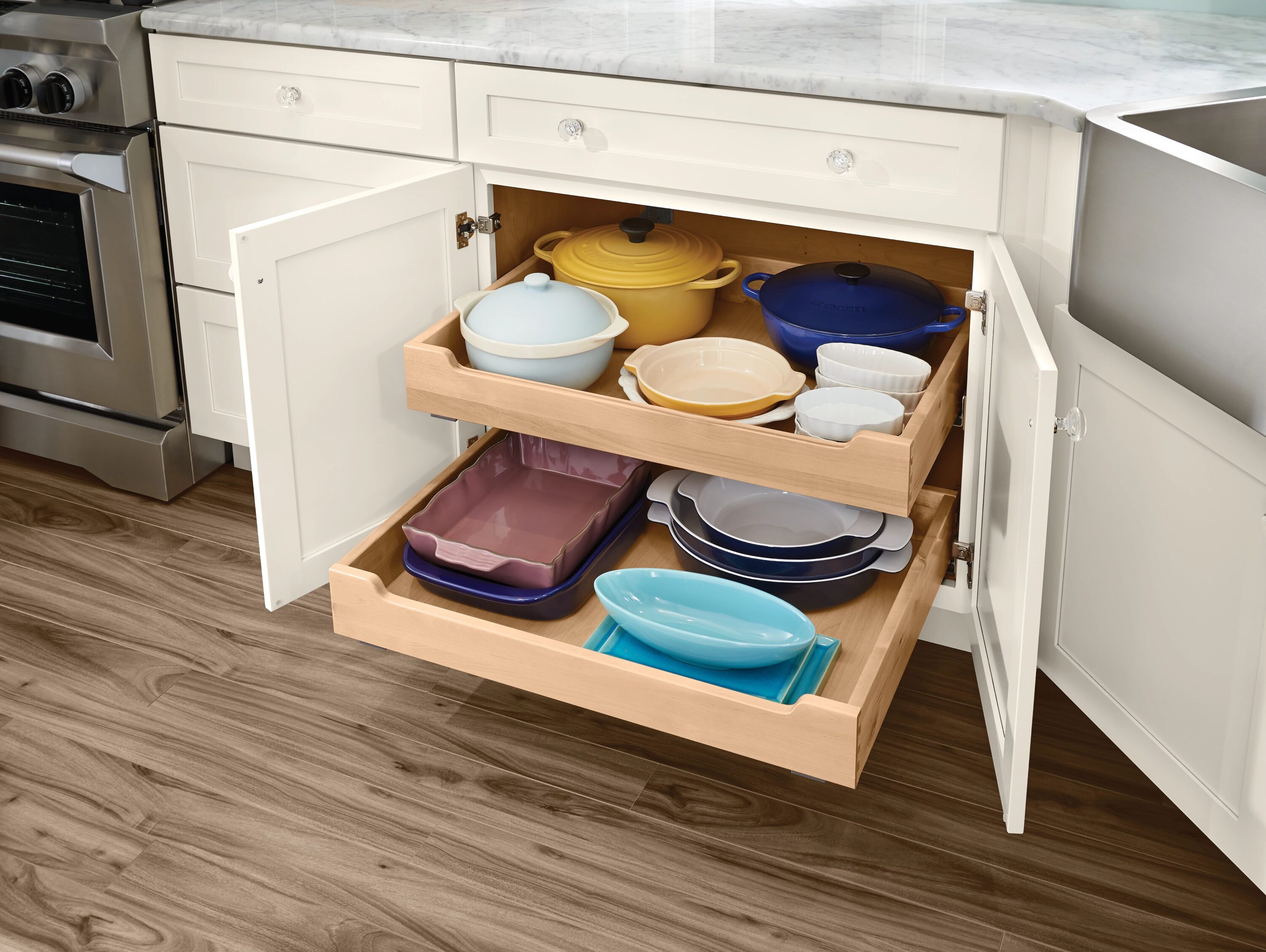 KraftMaid Momentum DXROT33.24G81 Cabinet-Accessories - View #2