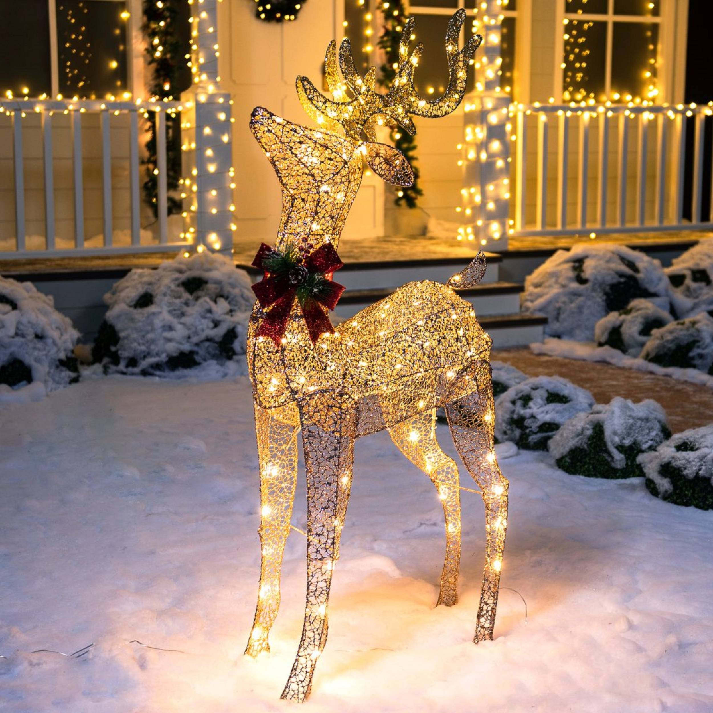 Joyin 60-in Lighted Reindeer Electrical Outlet Christmas Decor in the ...