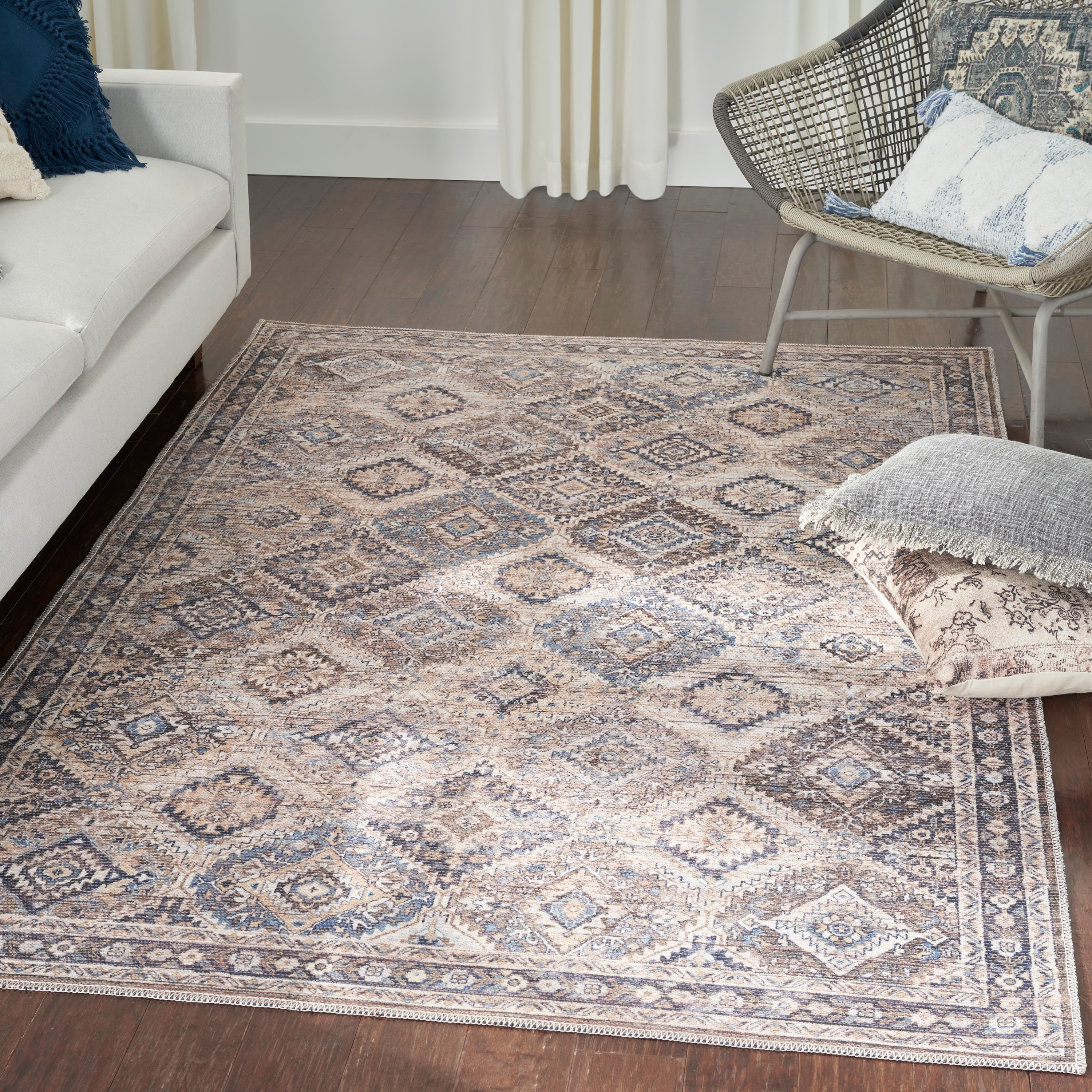 Nicole Curtis 99446872036 Machine Washable Series 1 4 x 6 (ft) Loomed Chenille Ivory/Latte Rectangular Indoor Medallion Area rug