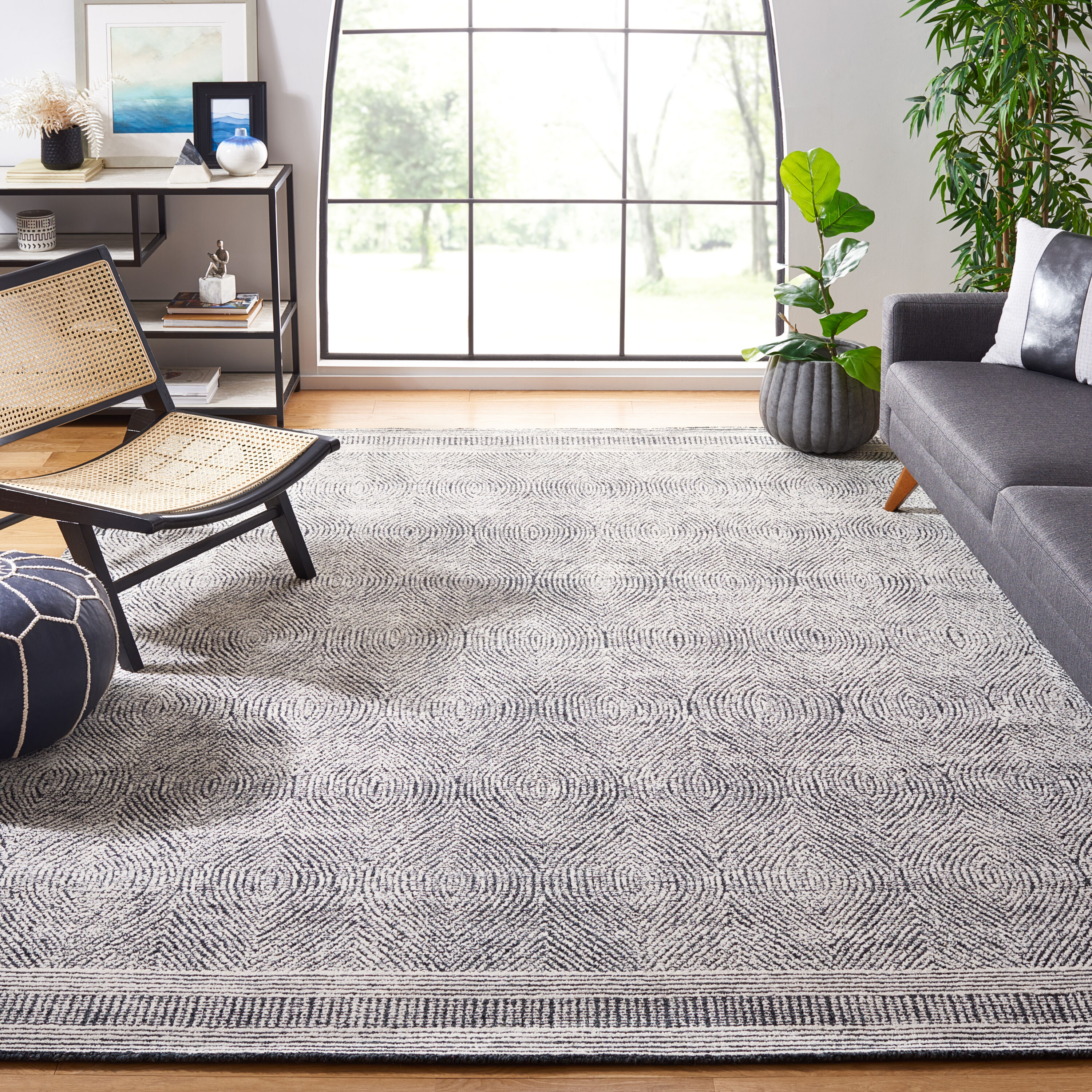  Abstract 340 Ivory/Charcoal Contemporary 12ft x 18ft Oversized Rug
