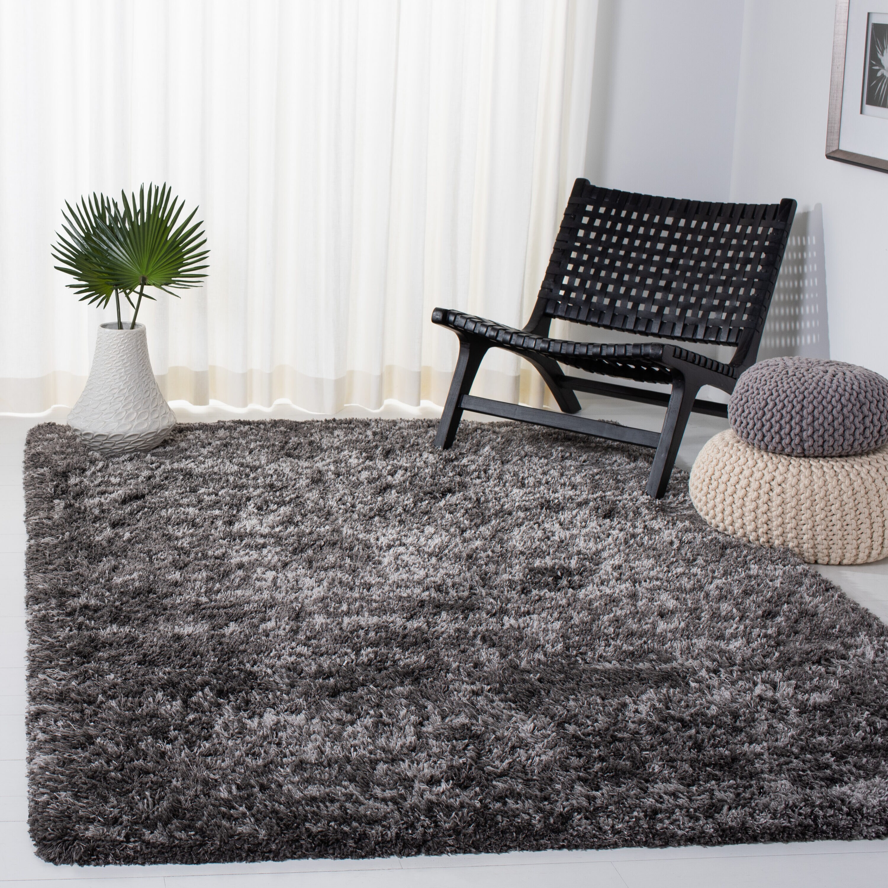 Safavieh ISG511H-4 4 x 6 (ft) Loomed Polypropylene Dark Gray/Ivory Rectangular Indoor Solid Mid-Century Modern Area rug