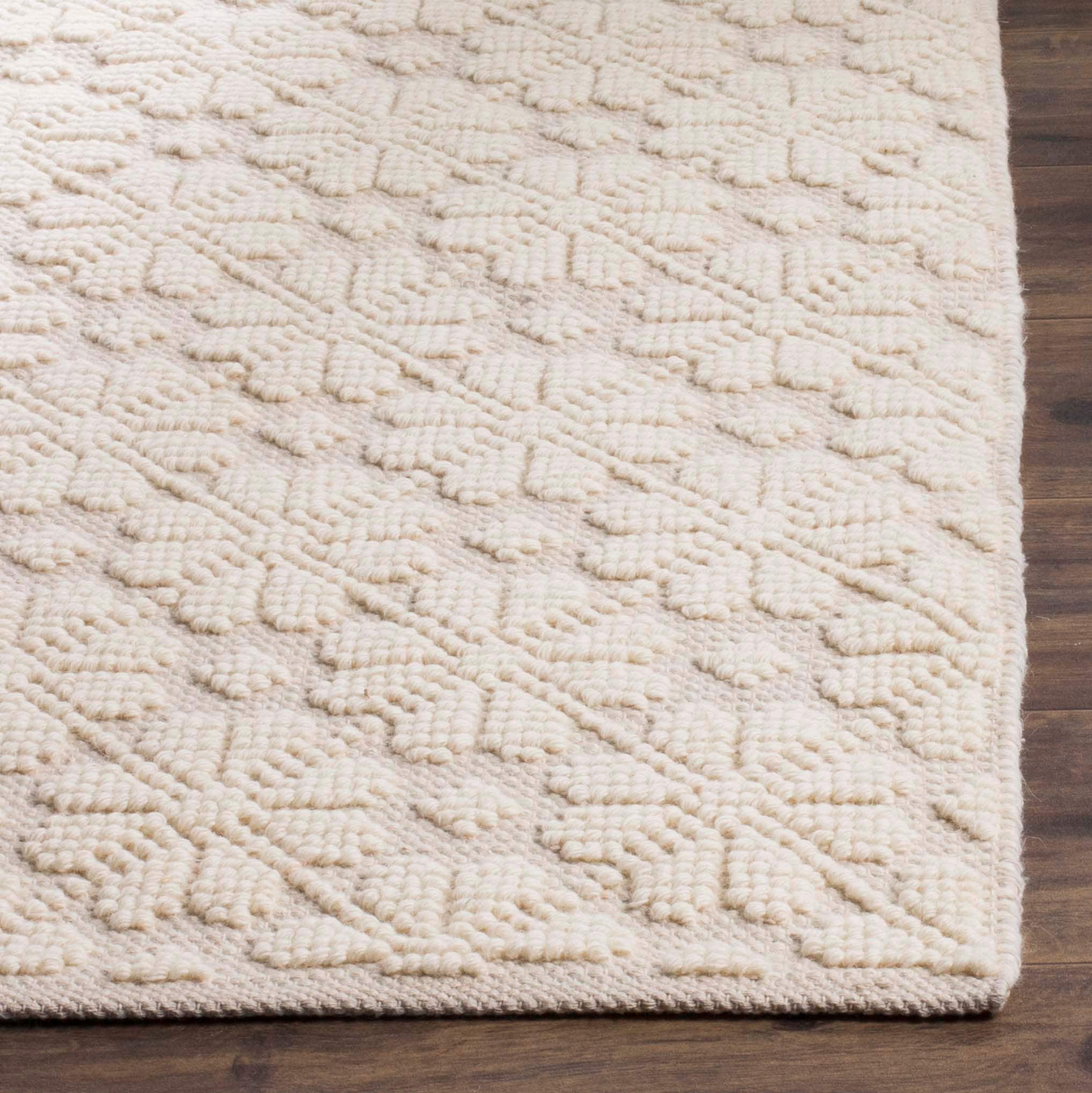 Ivory Hand-Knotted Wool and Cotton Runner Rug, 2'3" x 6'