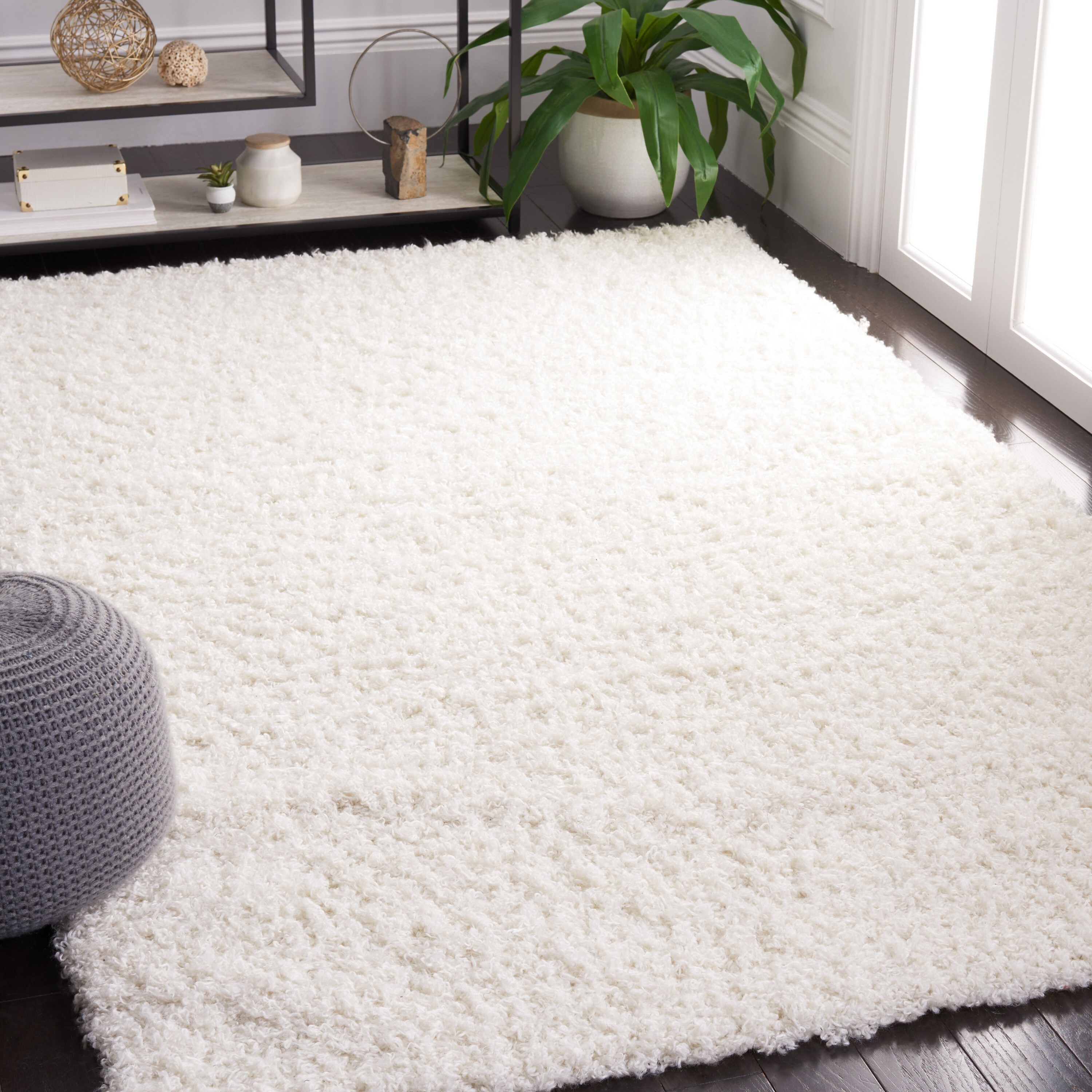 Safavieh SG271A-4 Sheep Shag 4 x 6 (ft) Tufted Polyester Ivory Rectangular Indoor Solid Area rug