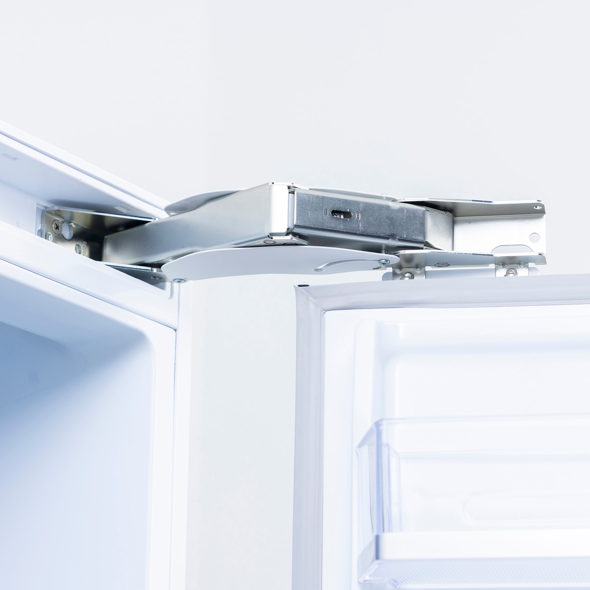 Kucht KR300TR Freezerless-Refrigerators - View #5
