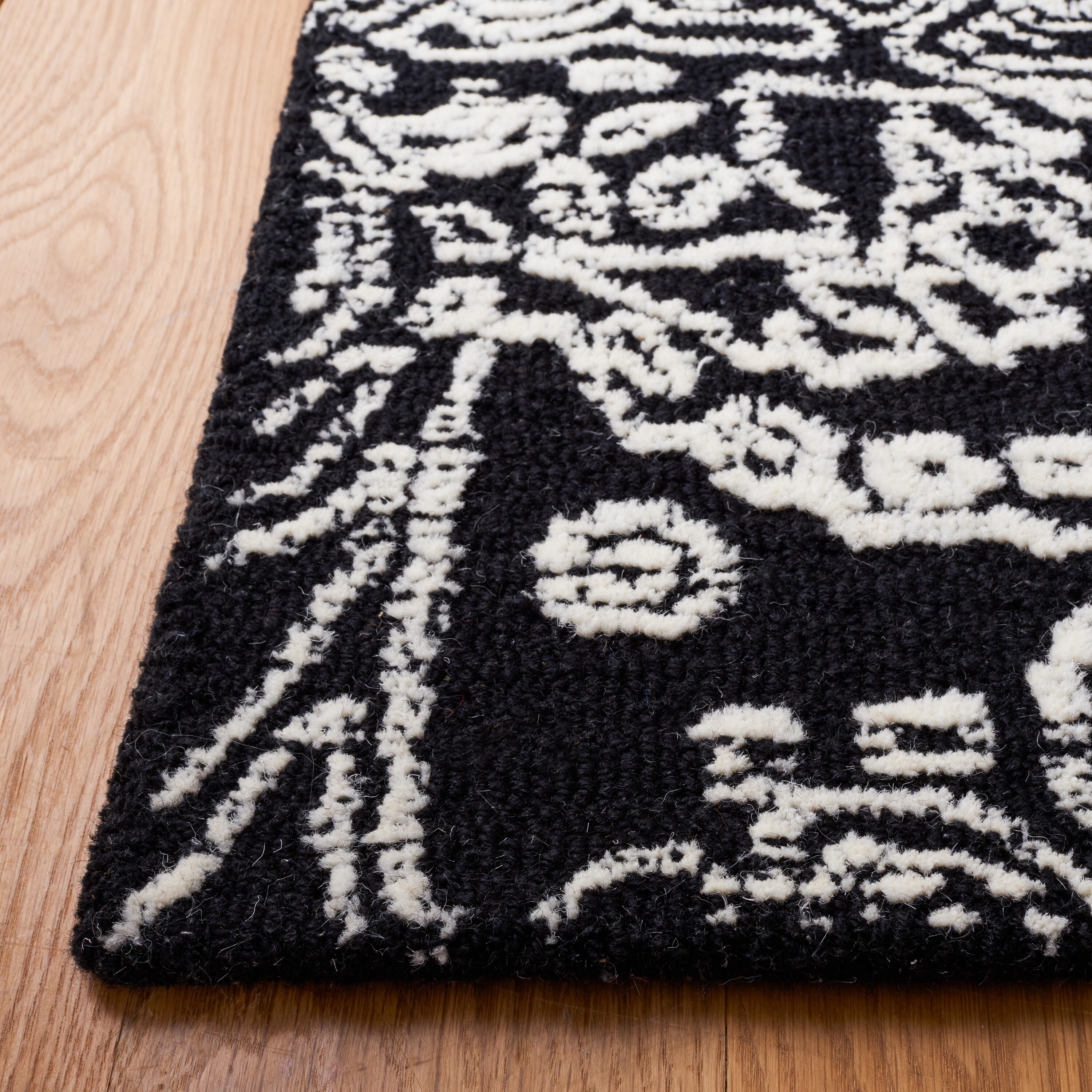 Safavieh MET993Z-8 rugs - View #3