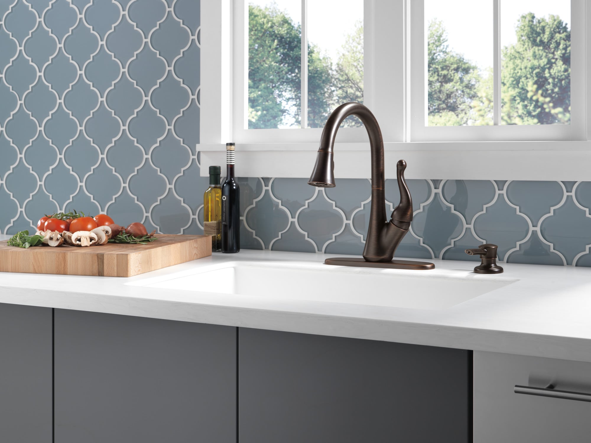 Delta 16968-RBSD-DST Kitchen-Faucets - View #3