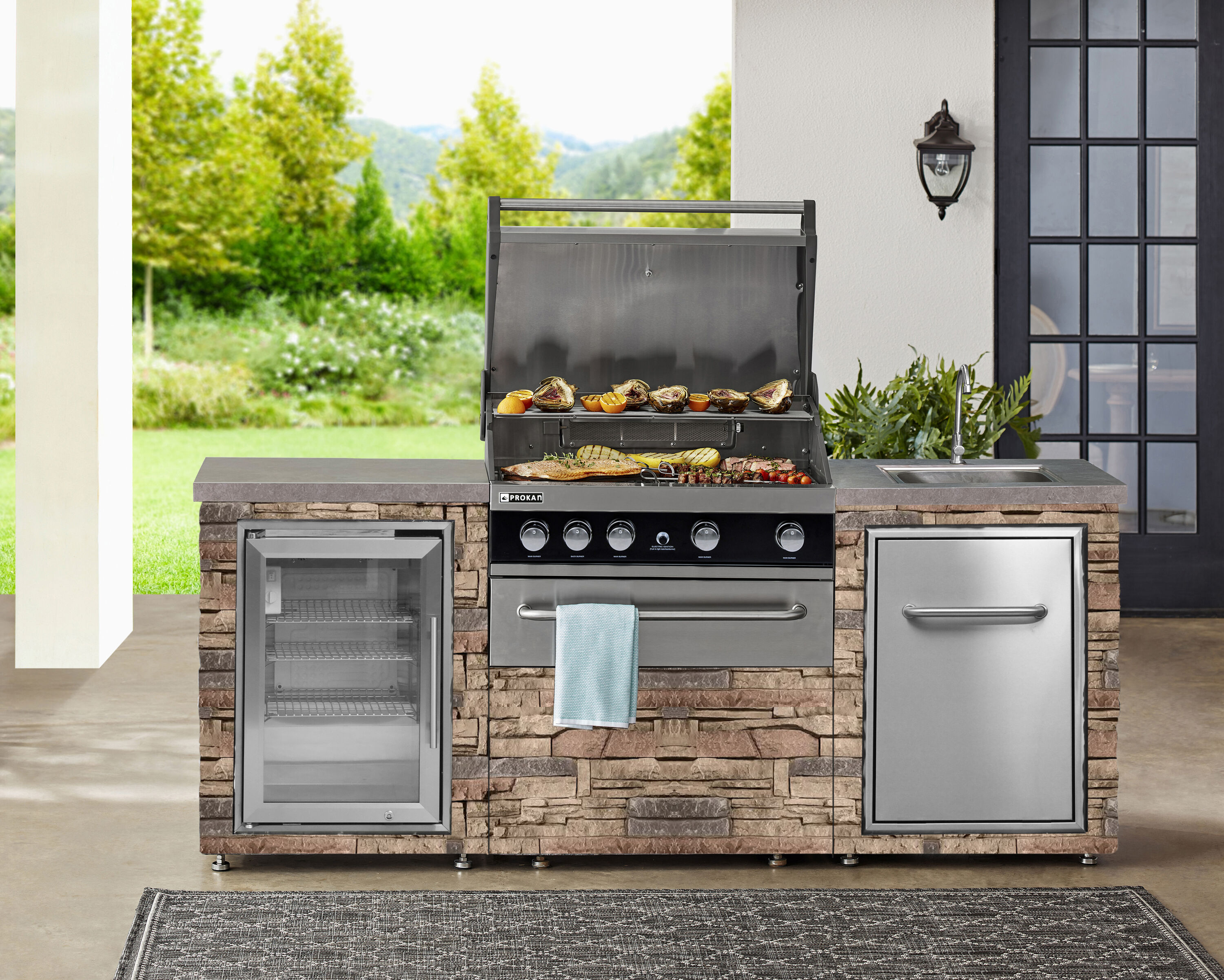 Thor Kitchen 7-Piece 32.0625-in W x 26-in D x 20-in H Outdoor Kitchen Gas  Grill with 5 Burners