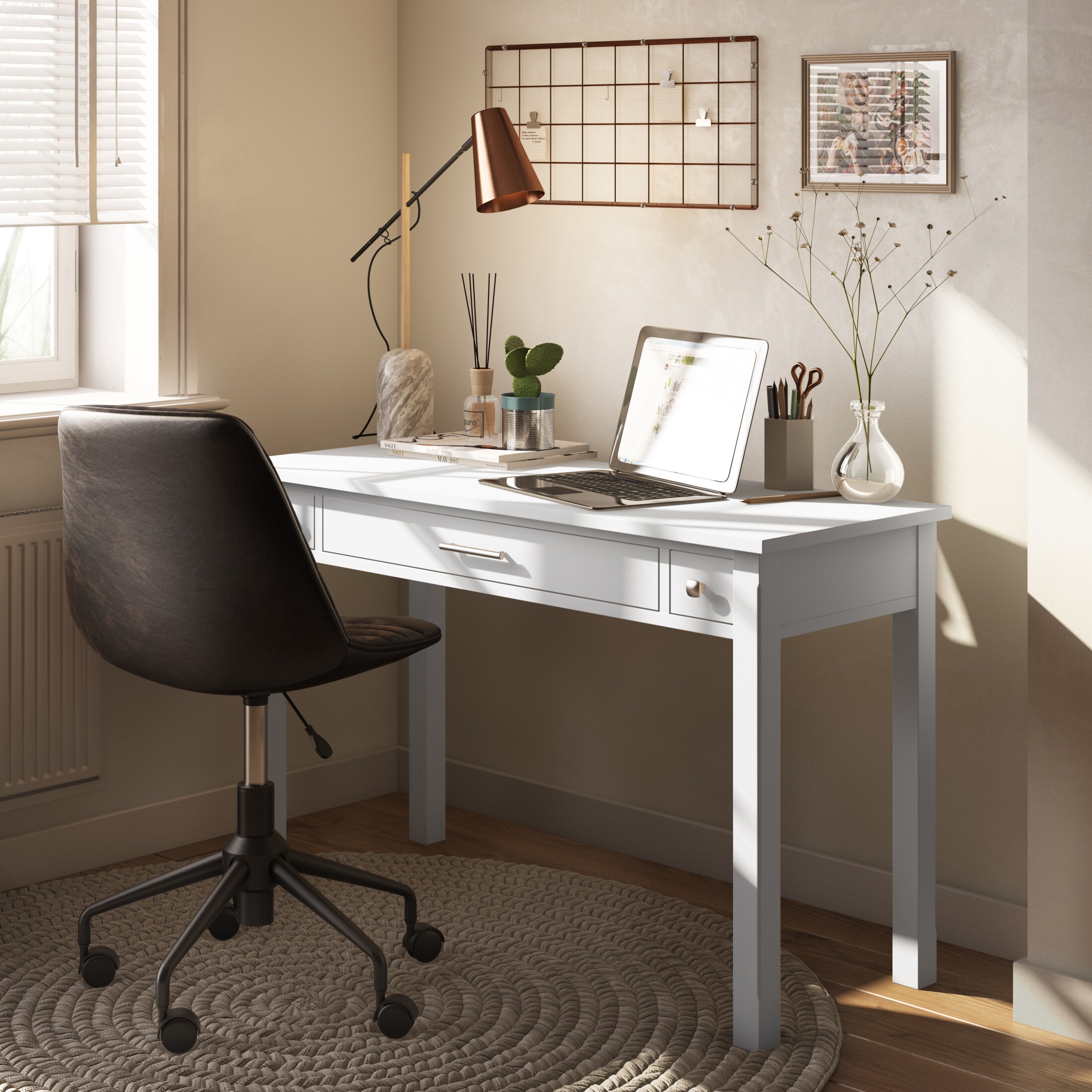 Simpli Home Avalon 47-in White Modern/Contemporary Pine Computer Desk ...