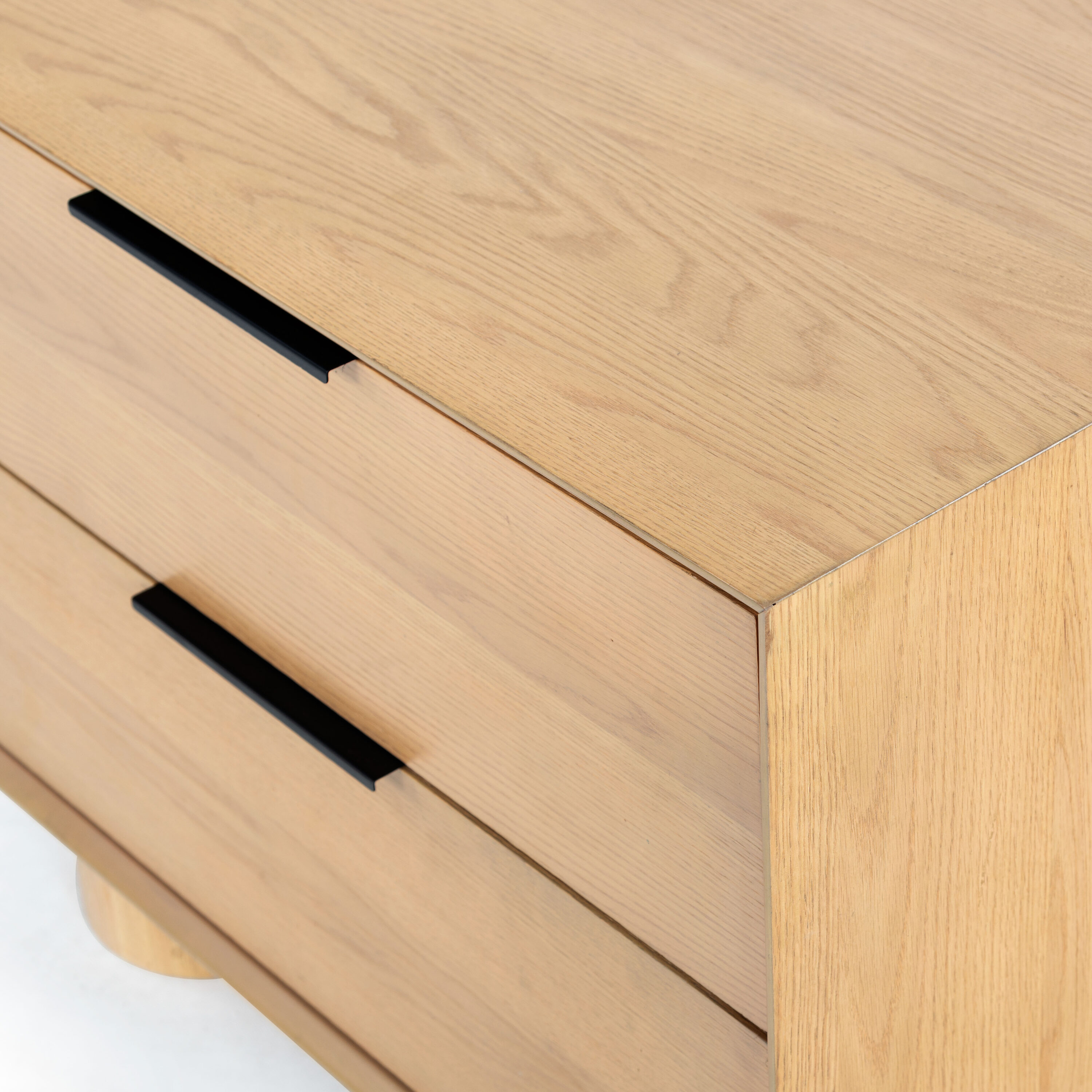Safavieh SFV2170A nightstands - View #3