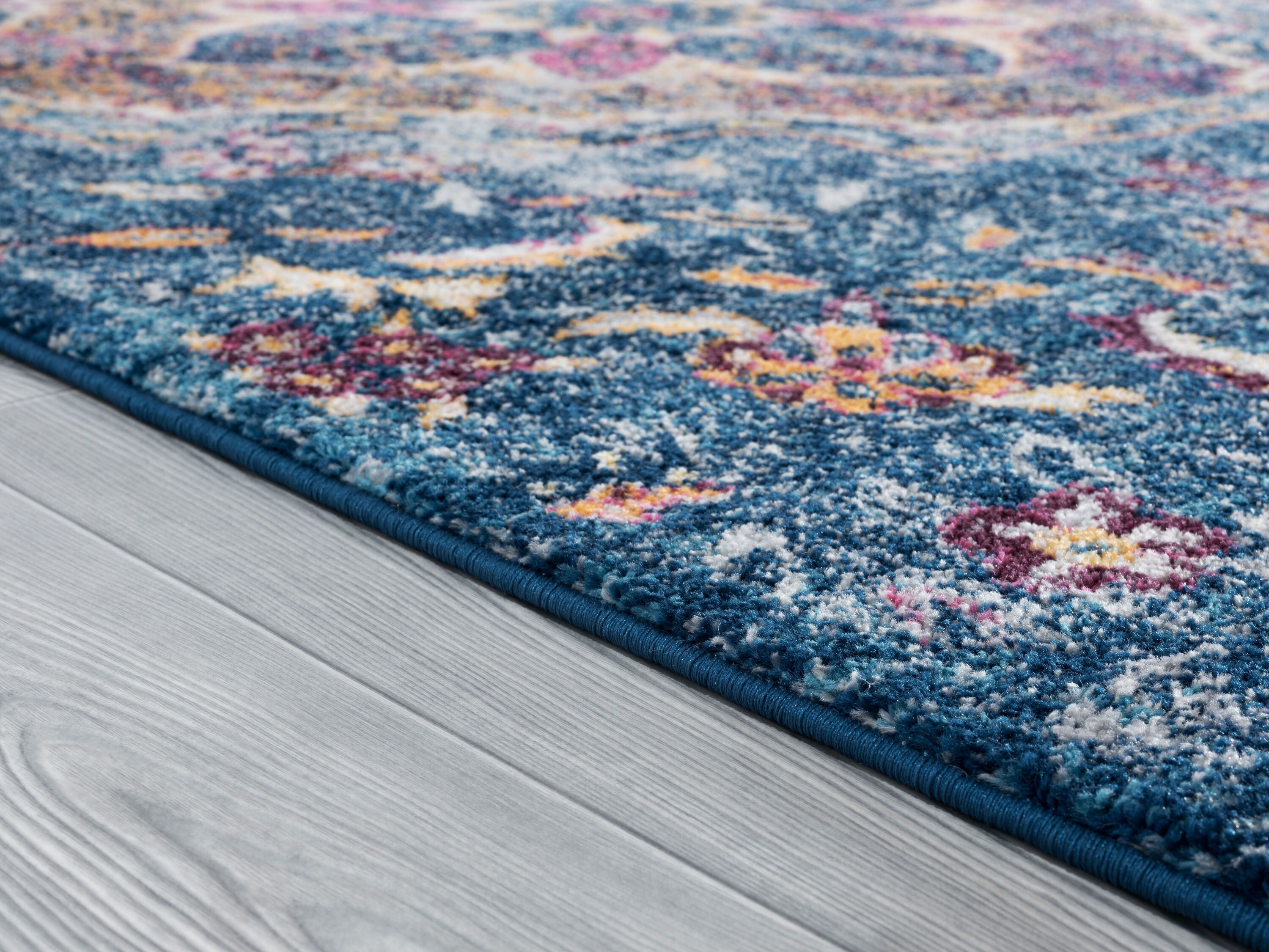 United Weavers Of America 713 21768 1215 rugs - View #5