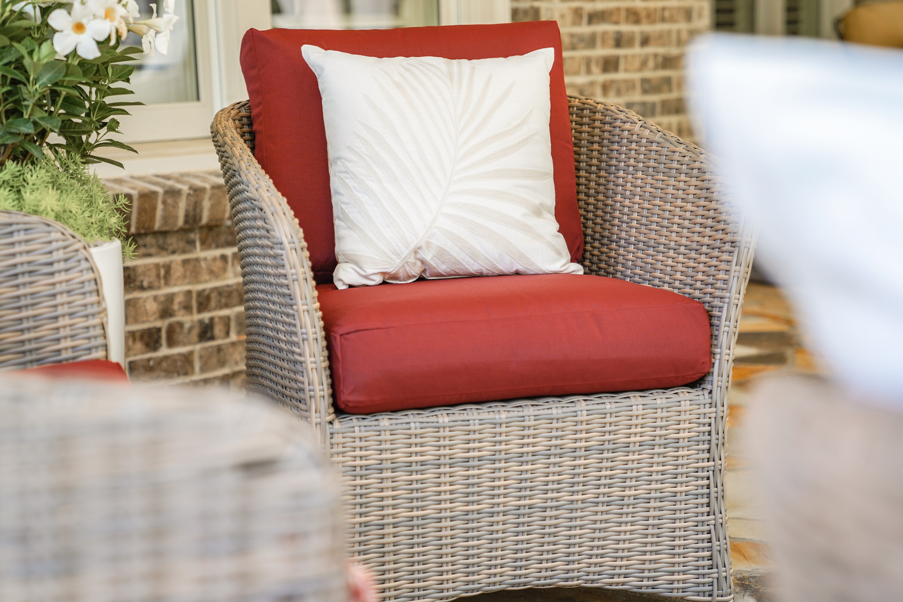 Leisure Made 381776-RED Patio-Conversation-Sets - View #3