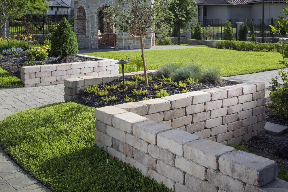 Belgard 4-in H x 12-in L x 8-in D Cotswold Mist Concrete