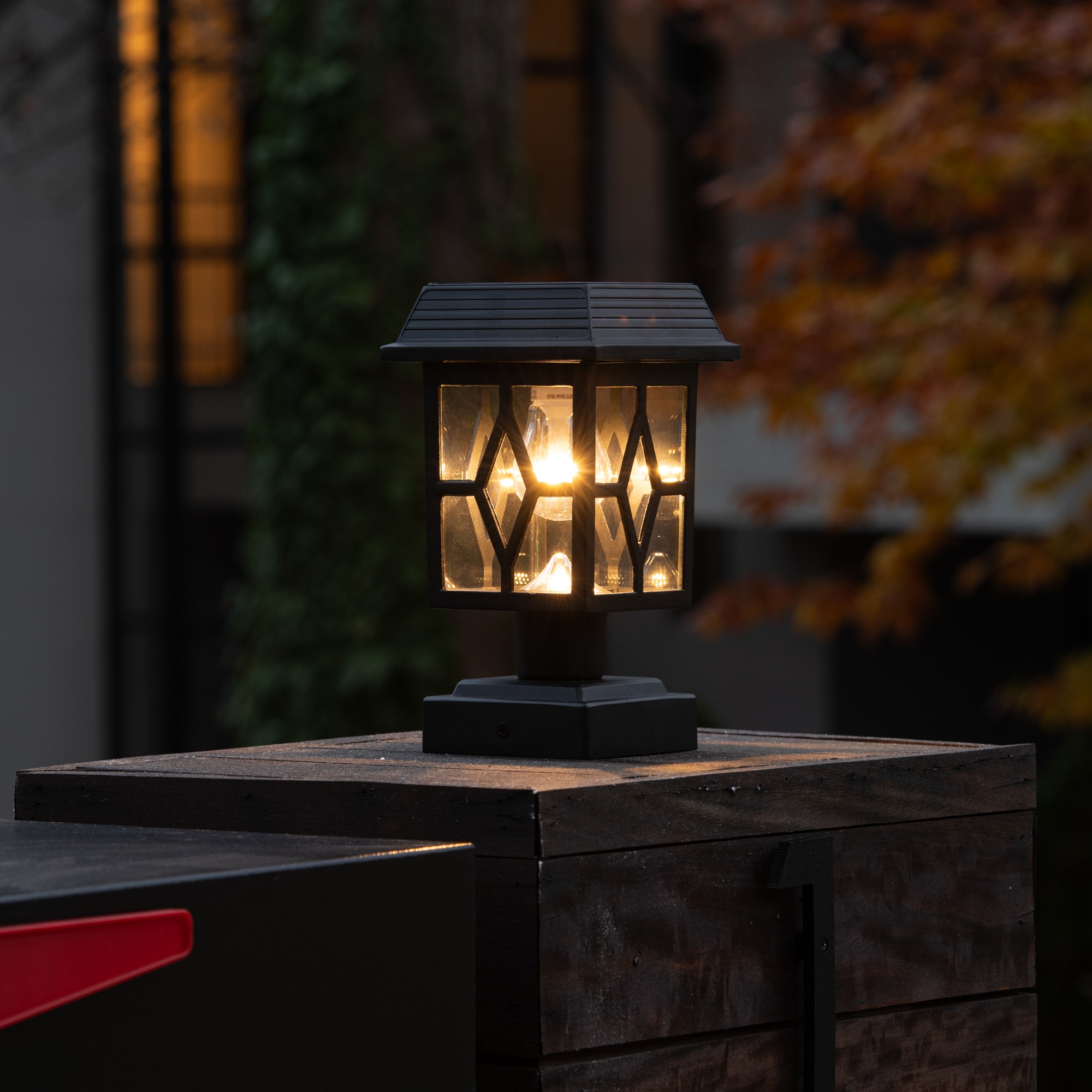 Luna II Black Cast Aluminum Solar LED Post Cap Lights, 2-Pack