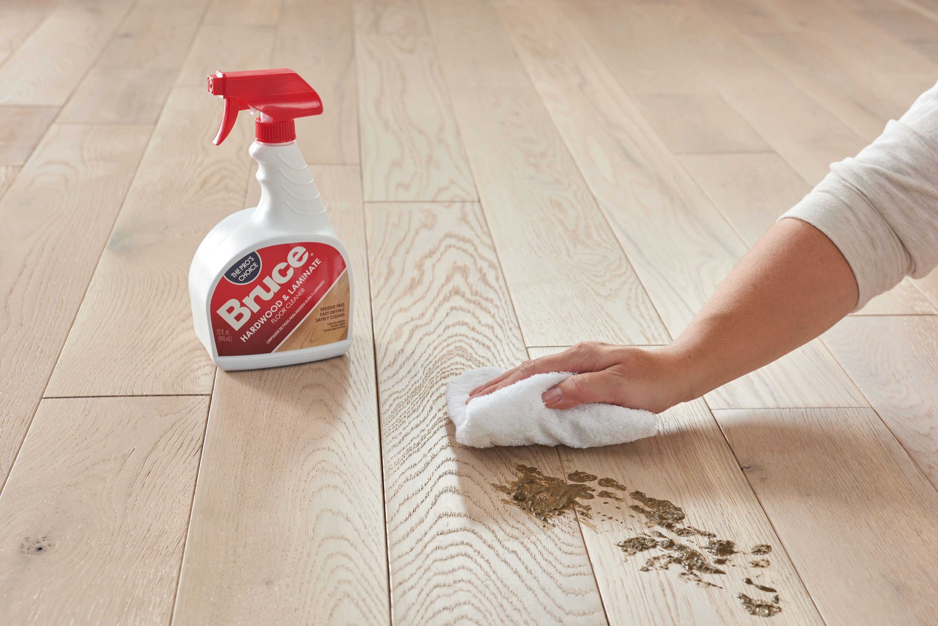 Hardwood and Laminate Floor Cleaner 32 oz. – Zep Inc.