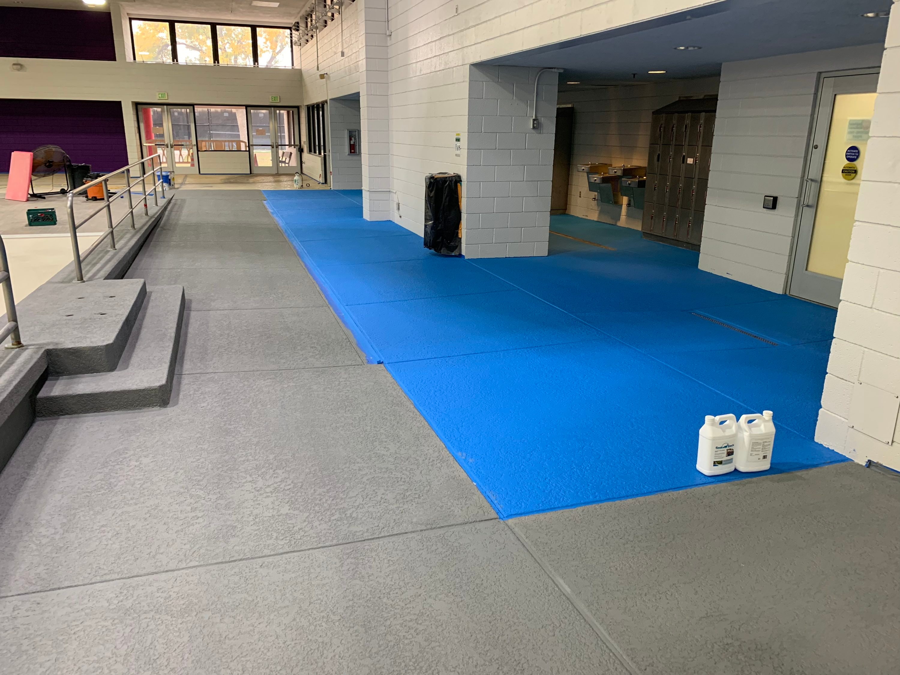 IncStores Rubber Floor Finish & Sealer | Waxy Top Coating for Wet Glossy  Looking Rubber Floor Mats Under Workout Equipment in Your Home or  Commercial