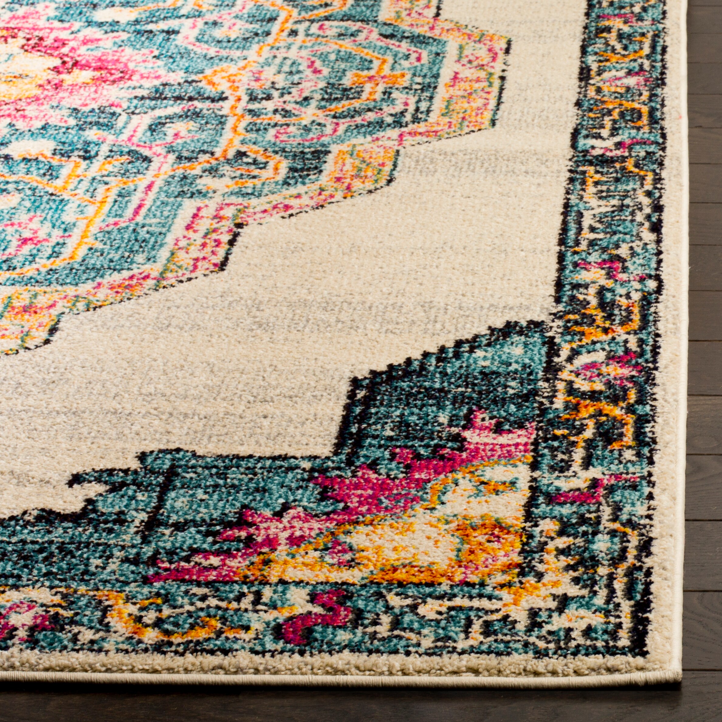 Safavieh MNC254F-5SQ rugs - View #2