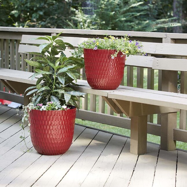 allen + roth 15-in x 14-in Apache Red Resin Planter with Drainage Holes ...