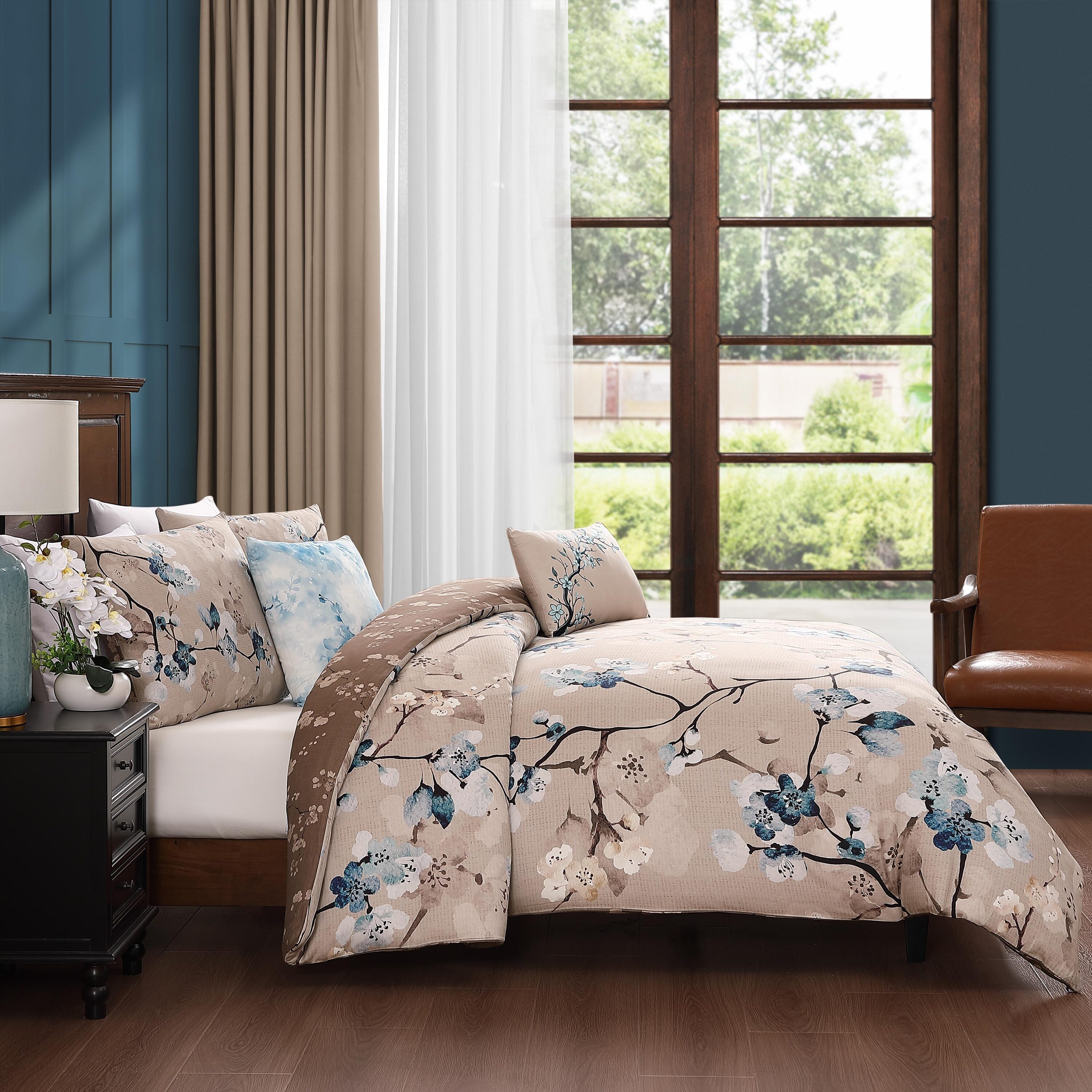 King Taupe Cotton Reversible Blossom Comforter Set