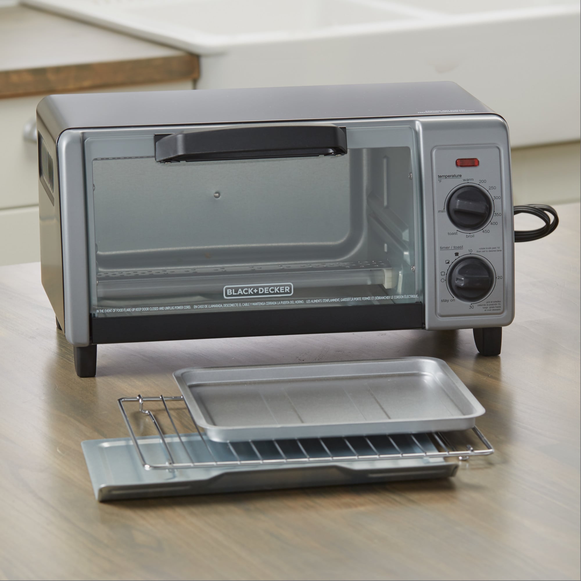 Black & Decker™ 4-Slice Toaster Oven in Grey, 1 ct - Kroger