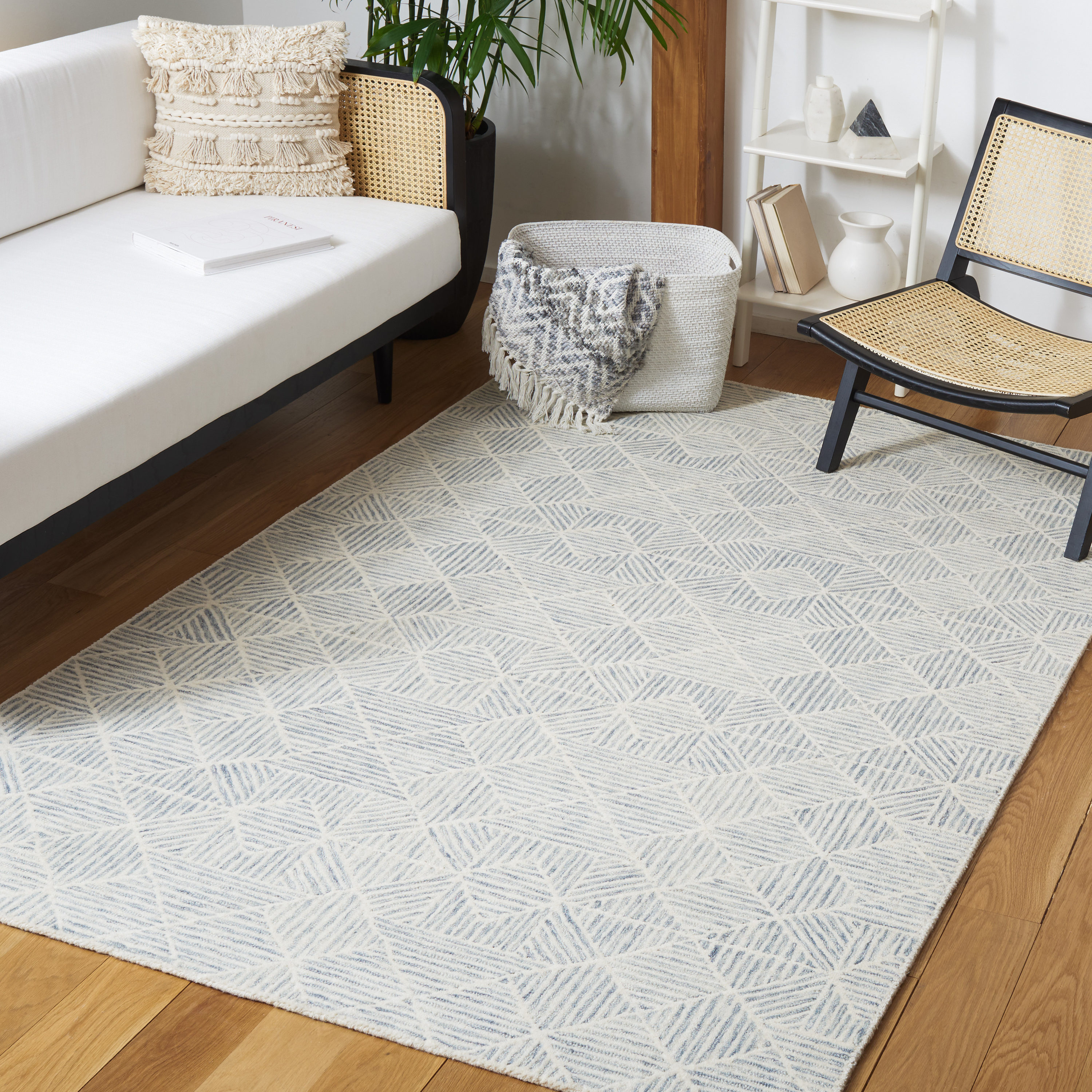 Grey and Ivory Abstract Wool 4' x 6' Handmade Area Rug