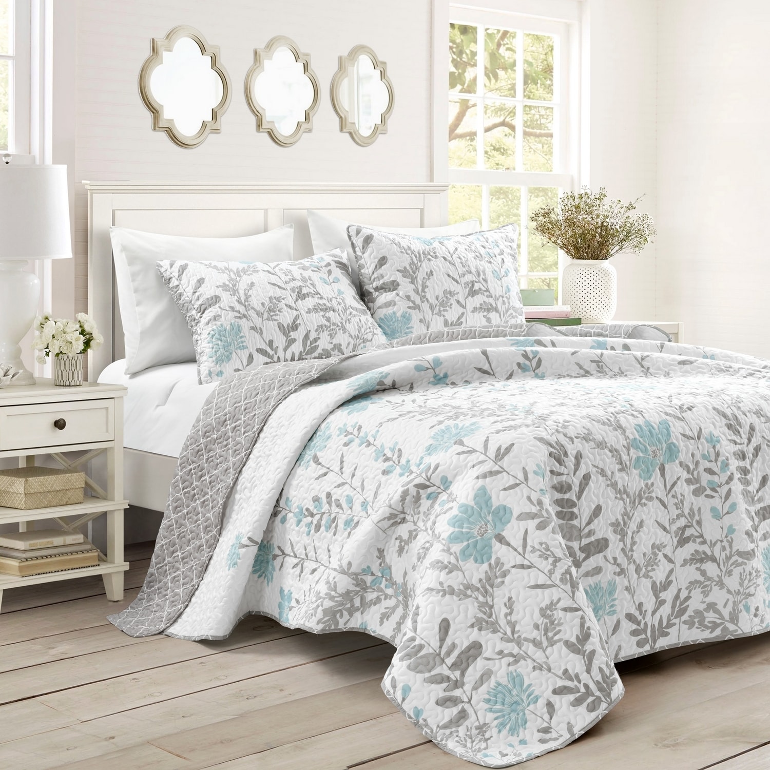 Lush Decor 16T007470 Blue Floral Reversible Full/Queen Quilt