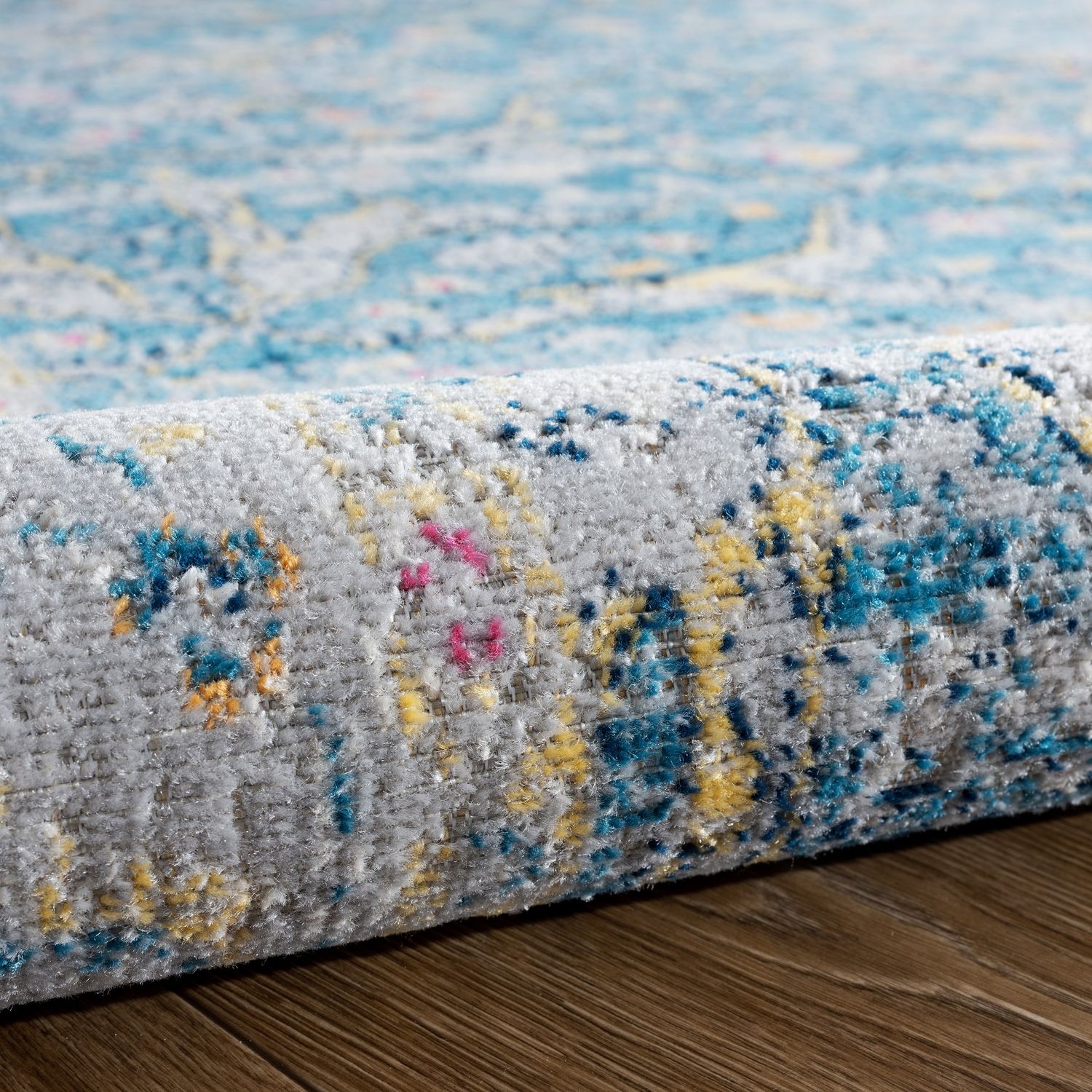 Antiquity Blue Distressed 8' x 10' Tufted Outdoor Rug