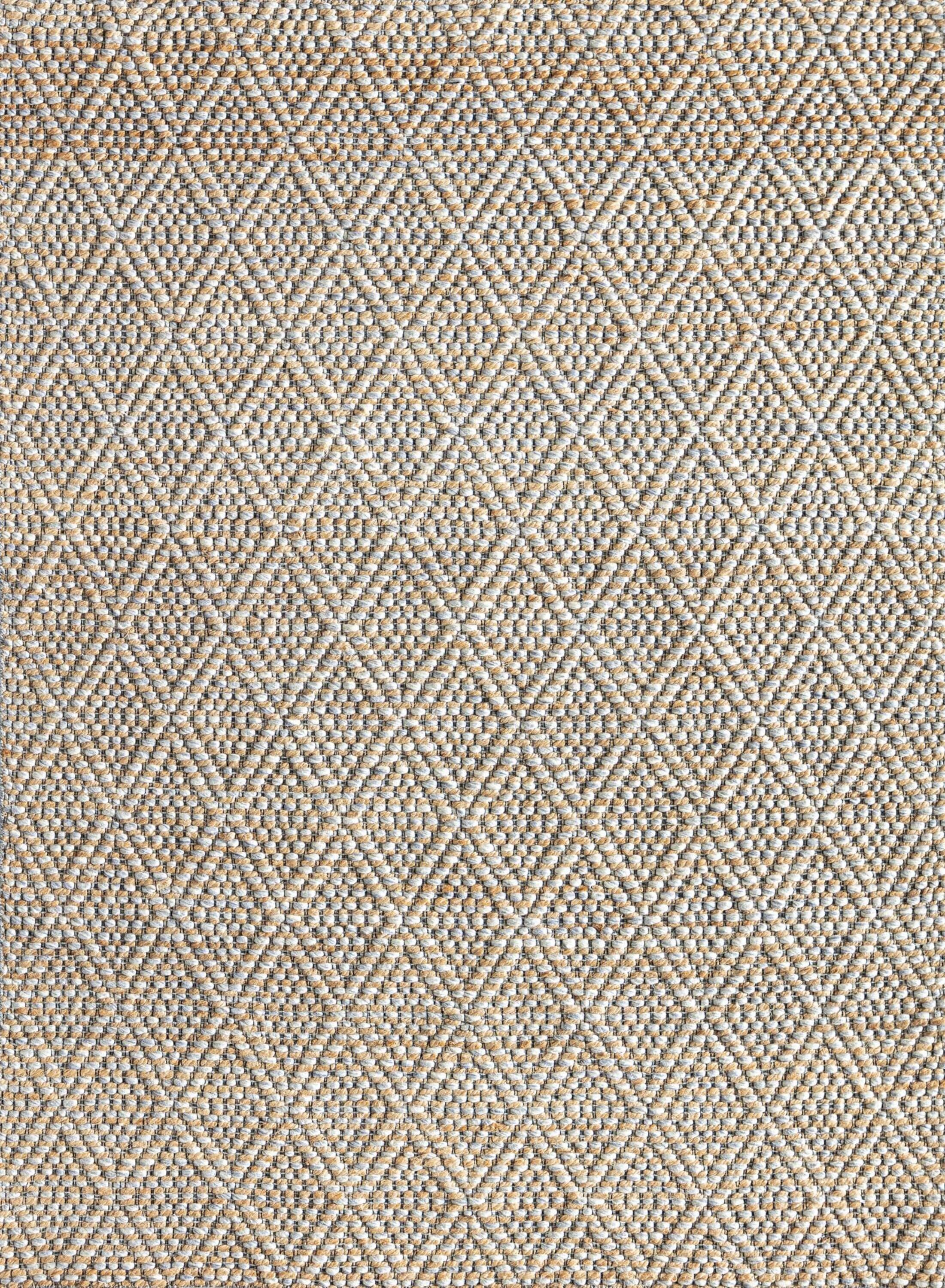 Gray and Beige Diamond Wool 5' x 7' Area Rug