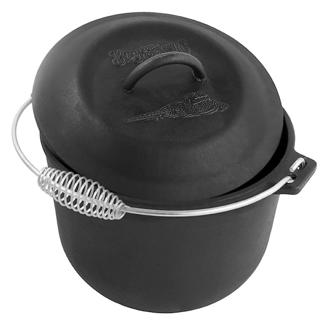 Bayou Classic 6-qt Cast Iron Covered Soup Pot with Lid - Black