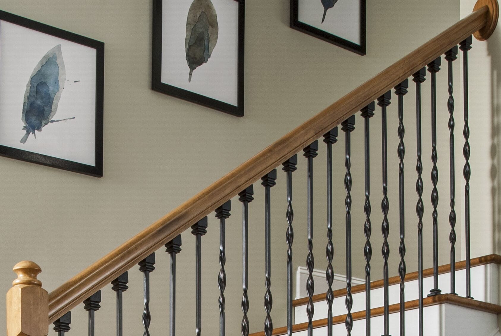 Crown Heritage BC4981821FB Interior-Stairpart-Balusters - View #3