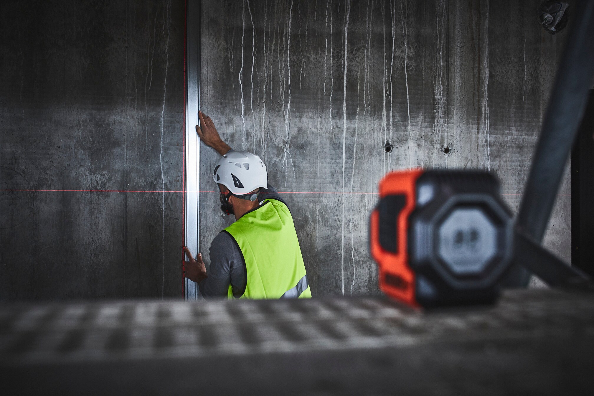 Johnson Level 40-6605 Laser-Level - View #4