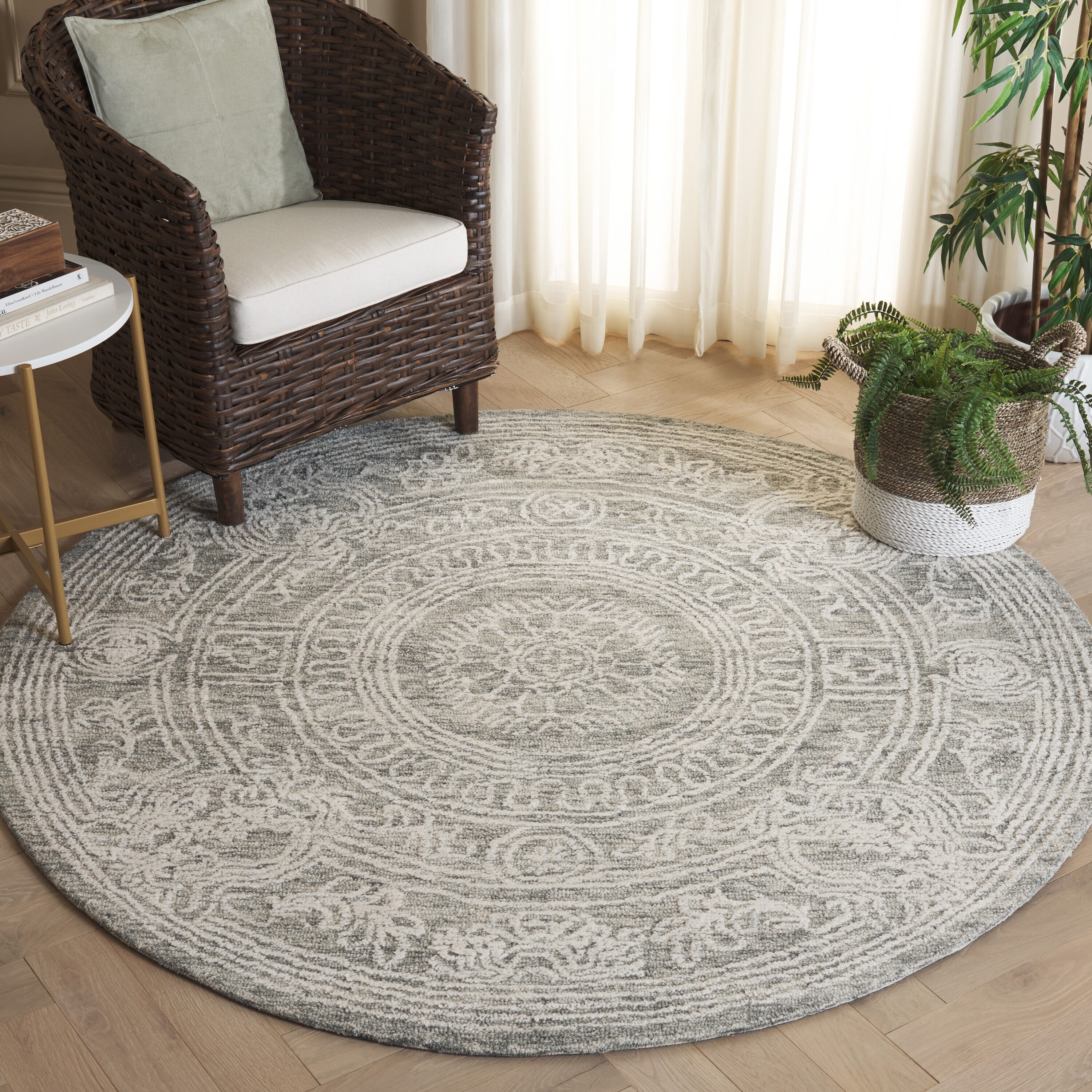  Ebony 310 Ivory/Gray Traditional 6ft x 6ft Round Rug