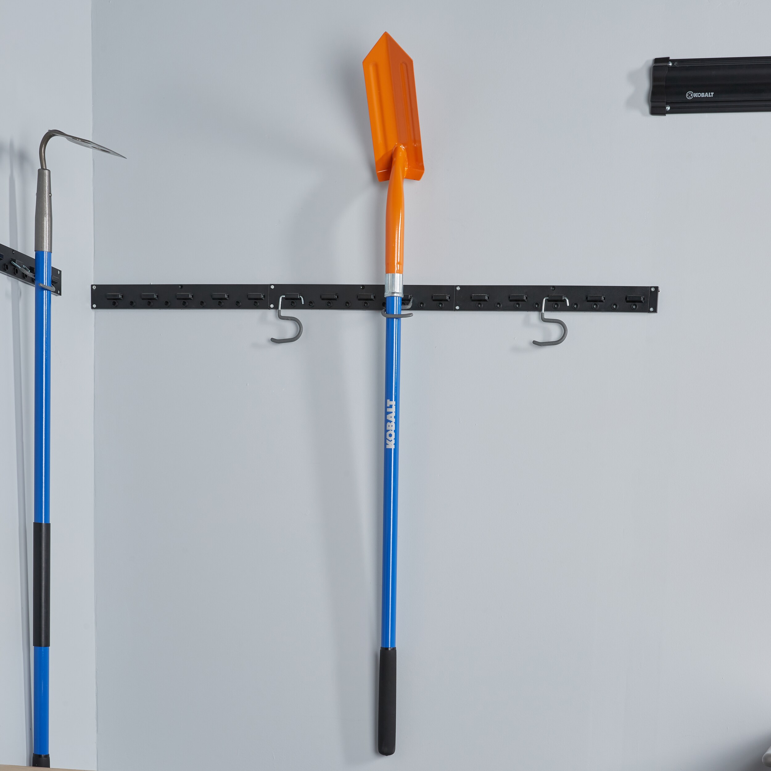 Kobalt 40-in Fiberglass Handle Trenching Spade