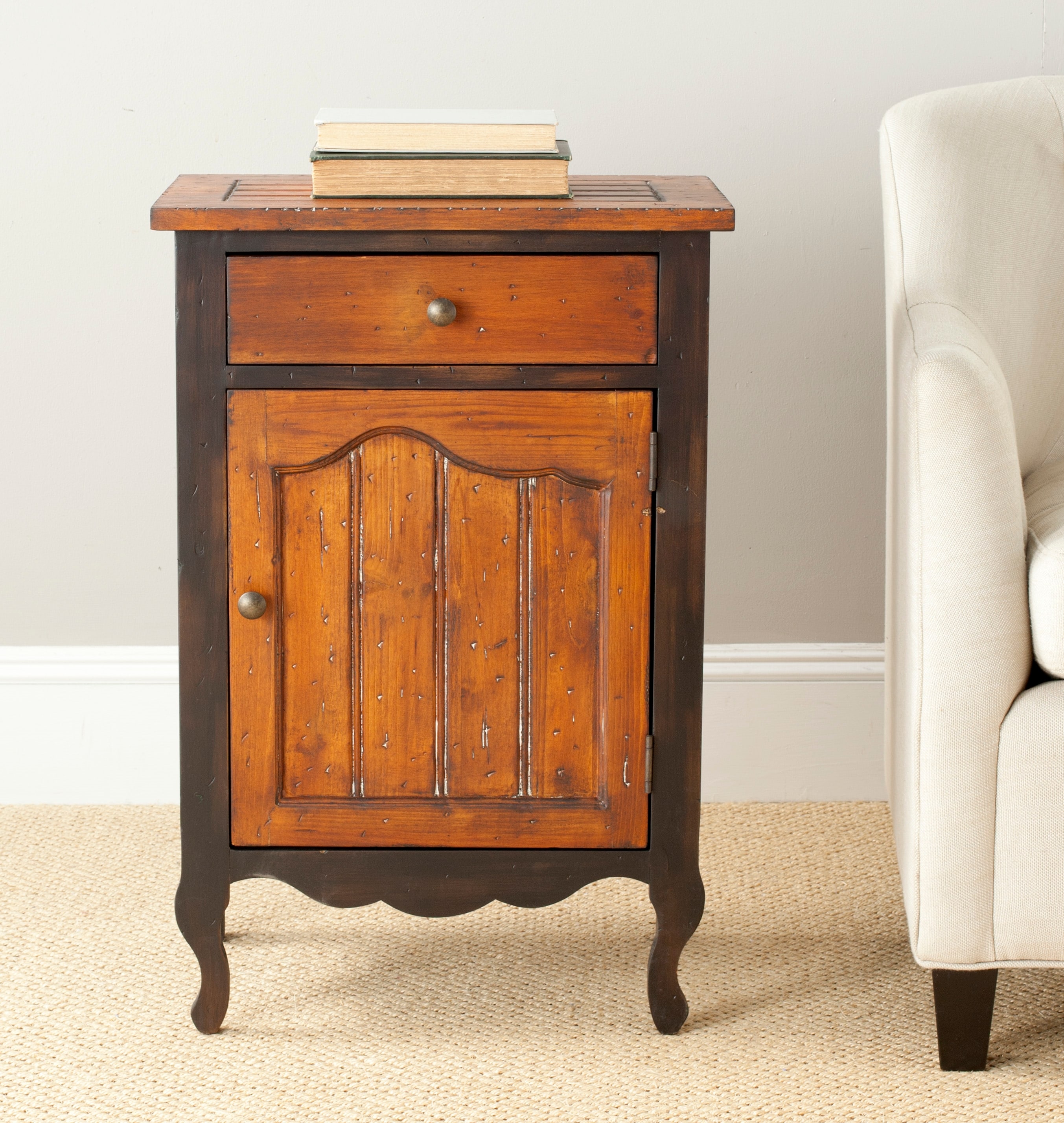 Safavieh AMH4012A End-Tables - View #2